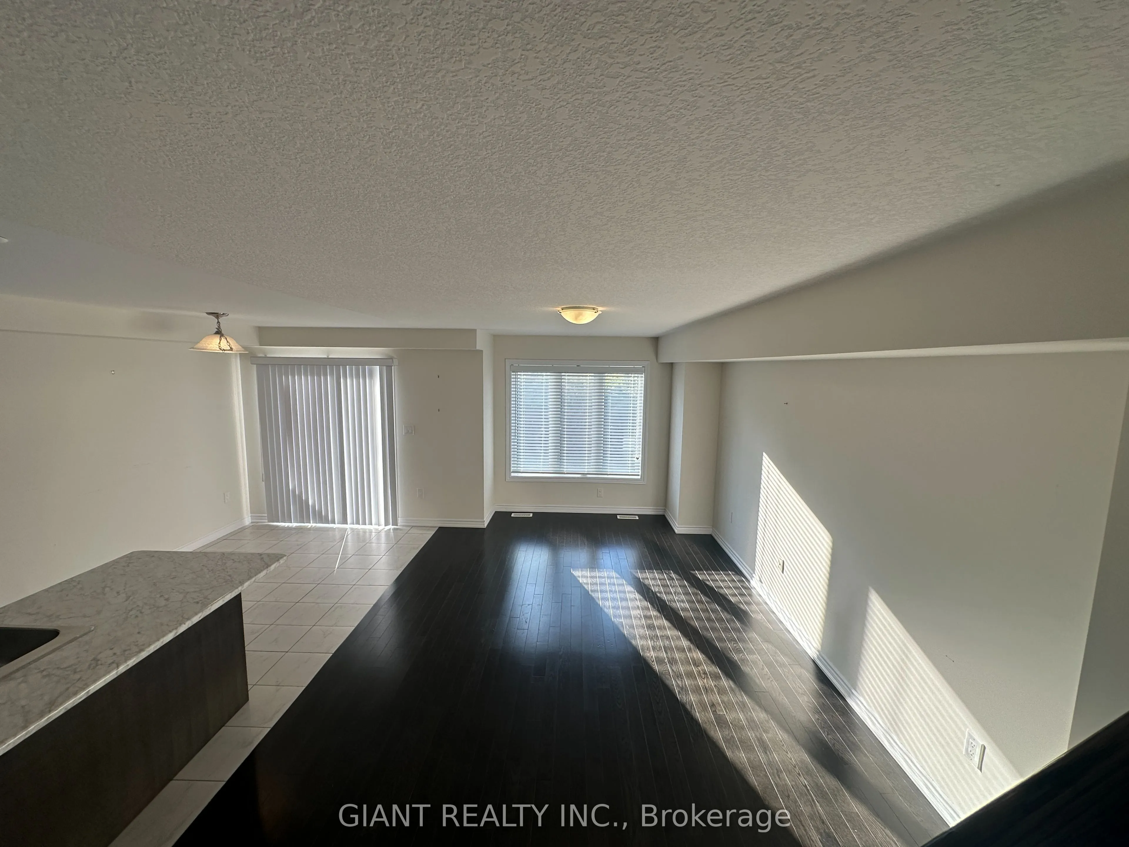 90 Esther Crescent