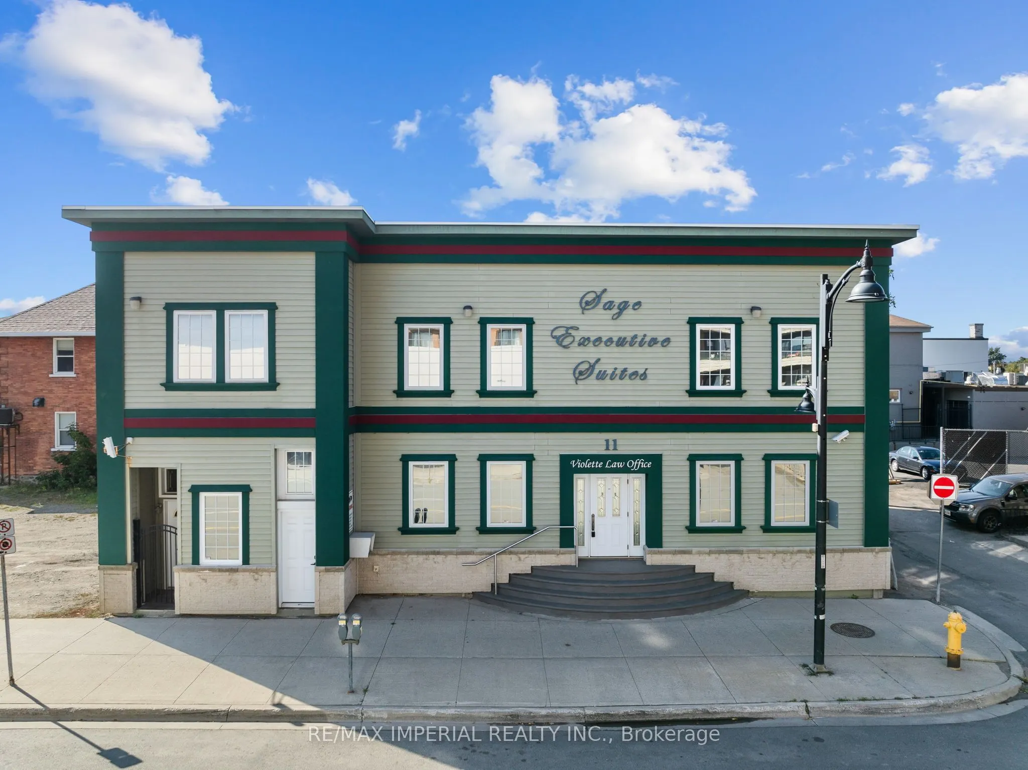 11 ELGIN Street