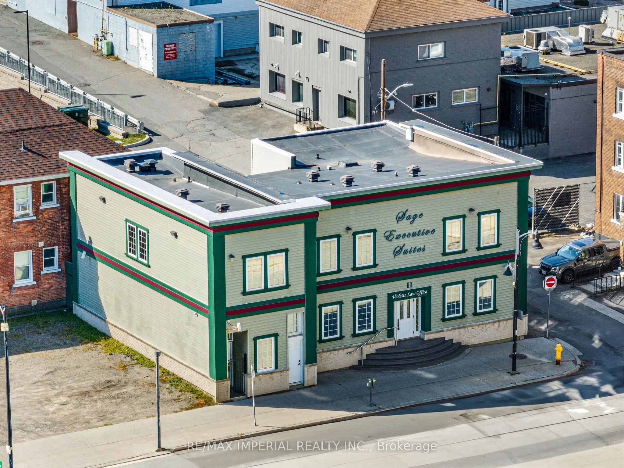 11 ELGIN Street