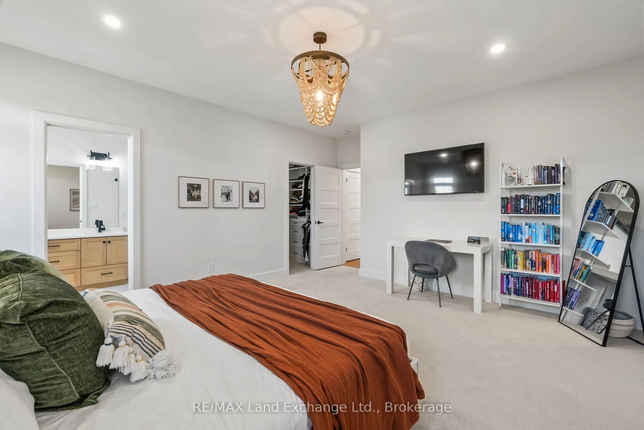 29 Westlinks Drive