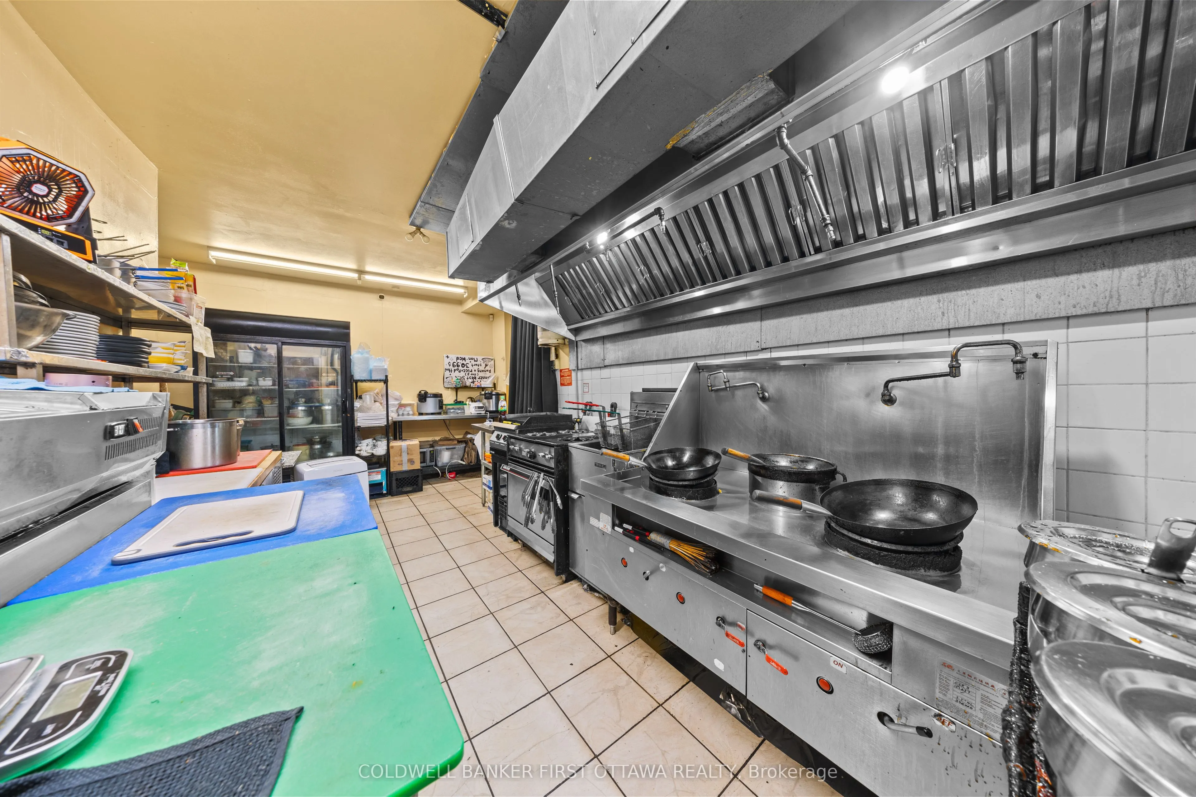 121 Preston Street W