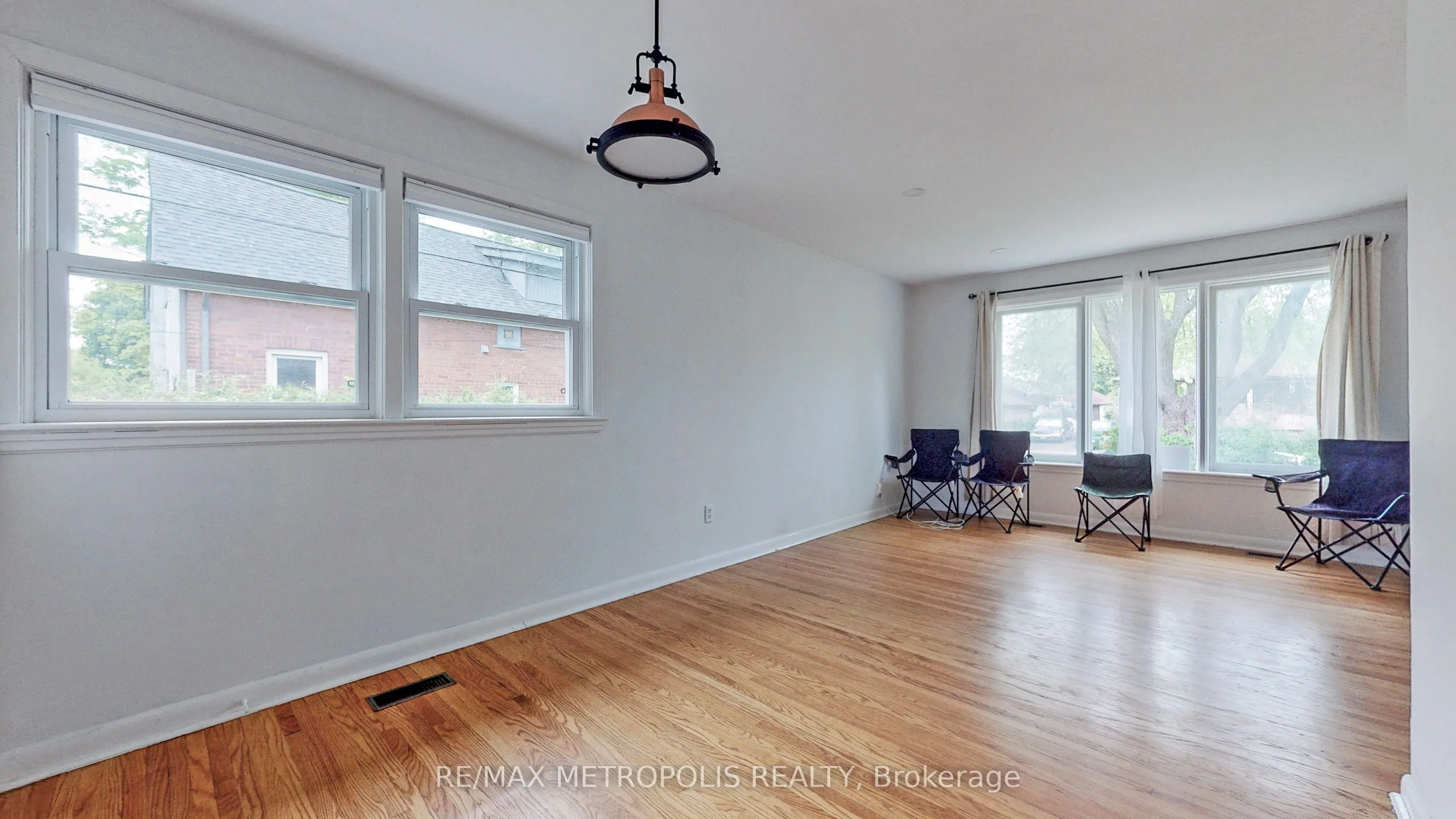 1020 Brewer Street, #Main