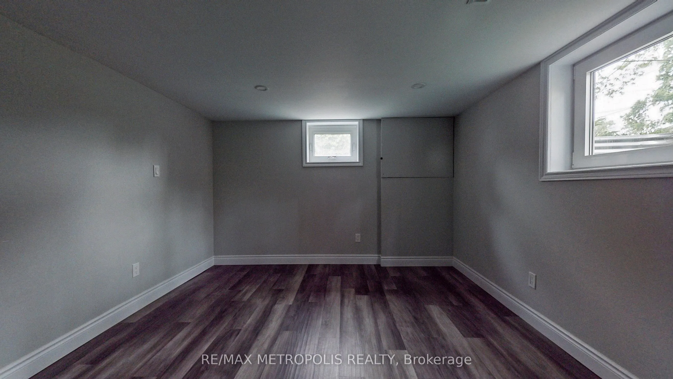 1020 Brewer Street, #Main