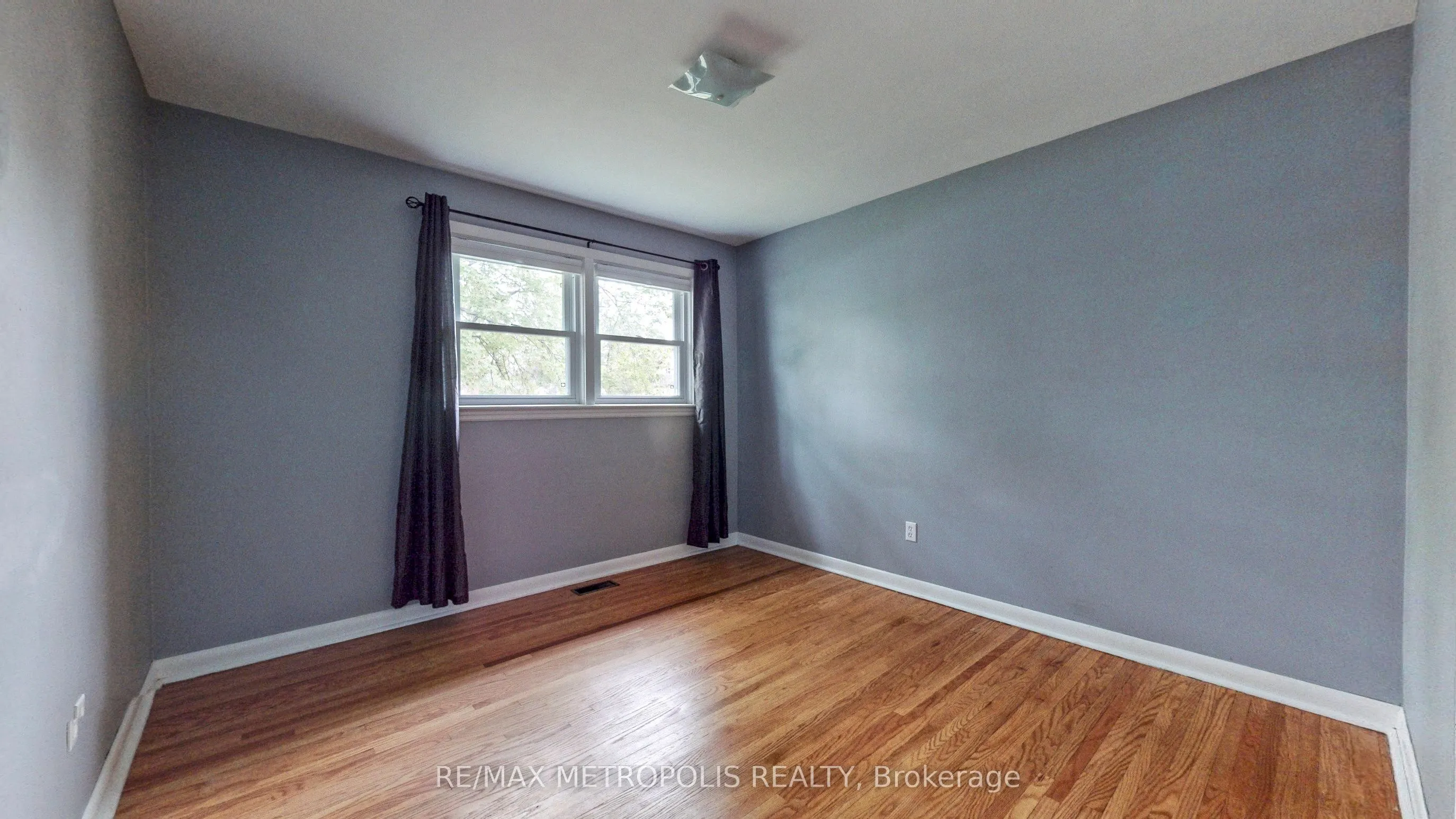 1020 Brewer Street, #Main