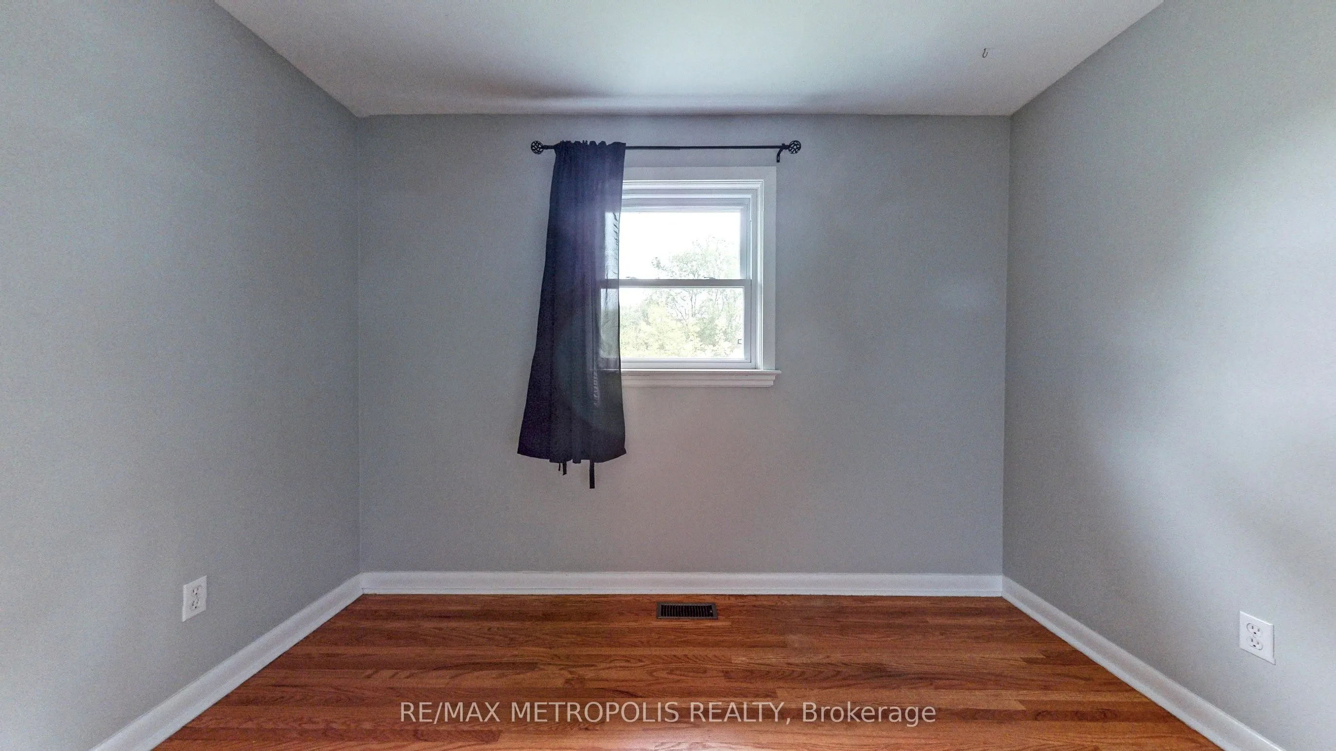1020 Brewer Street, #Main