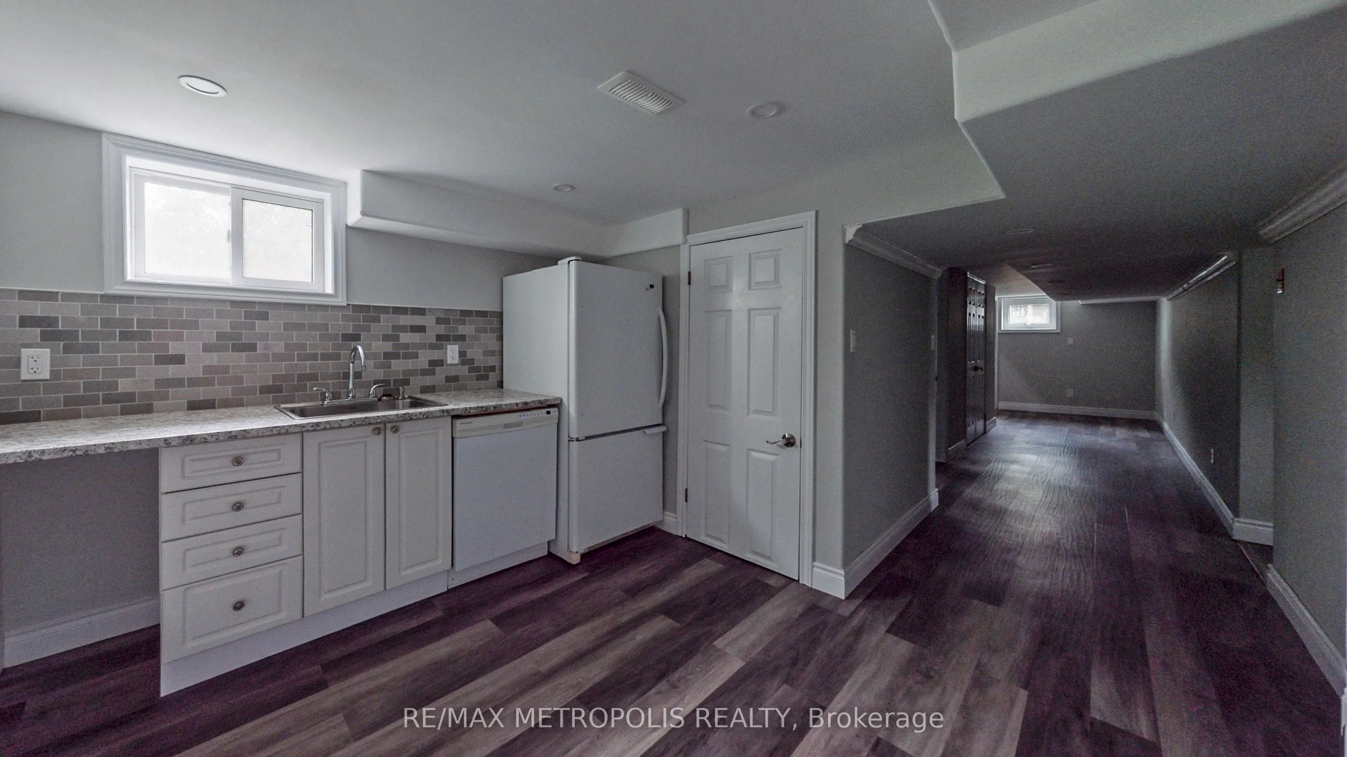 1020 Brewer Street, #Main