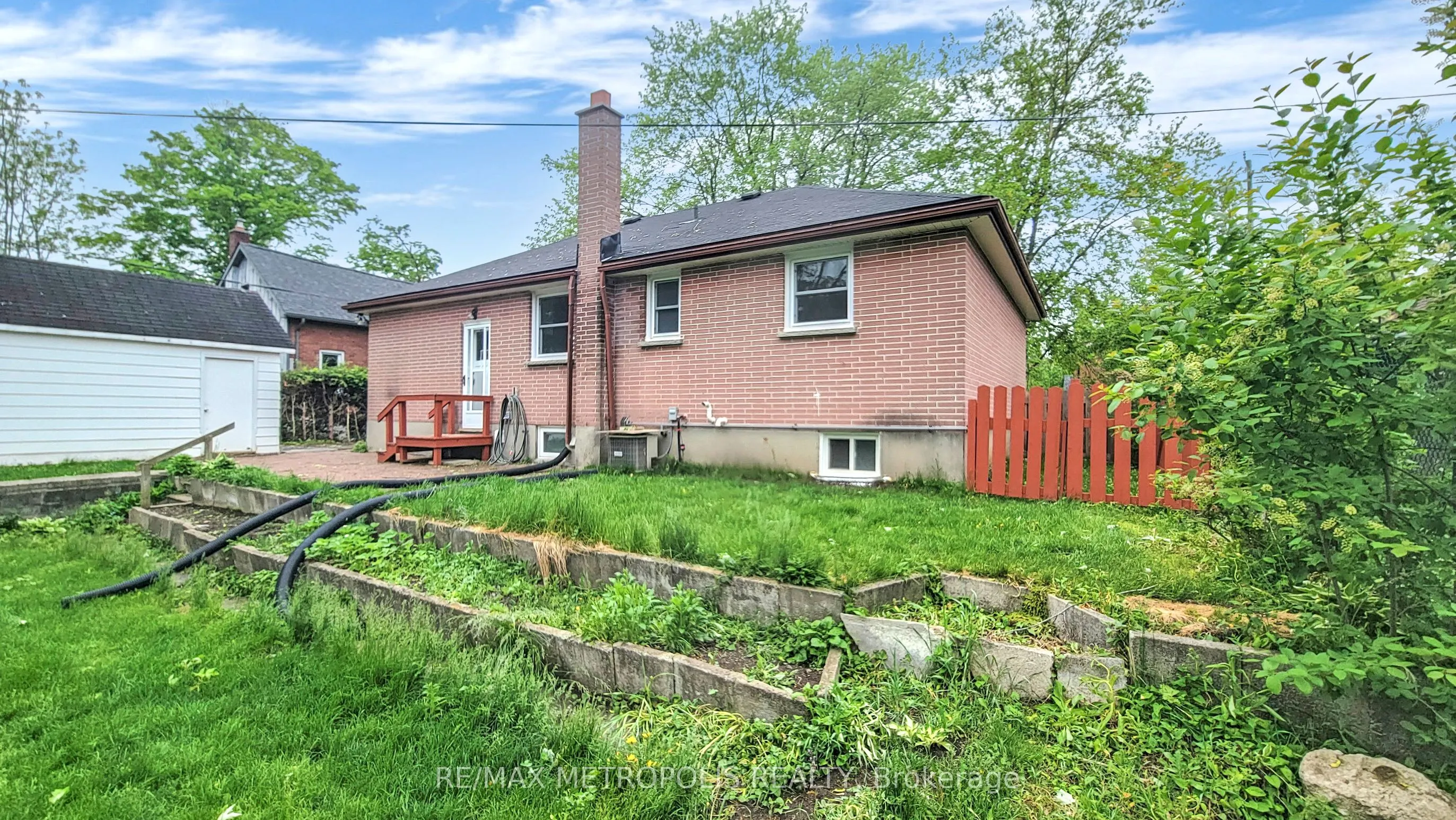 1020 Brewer Street, #Main