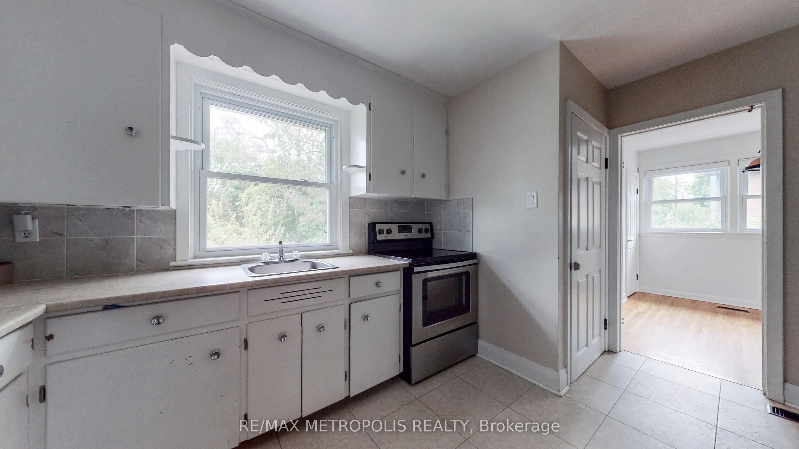 1020 Brewer Street, #Main