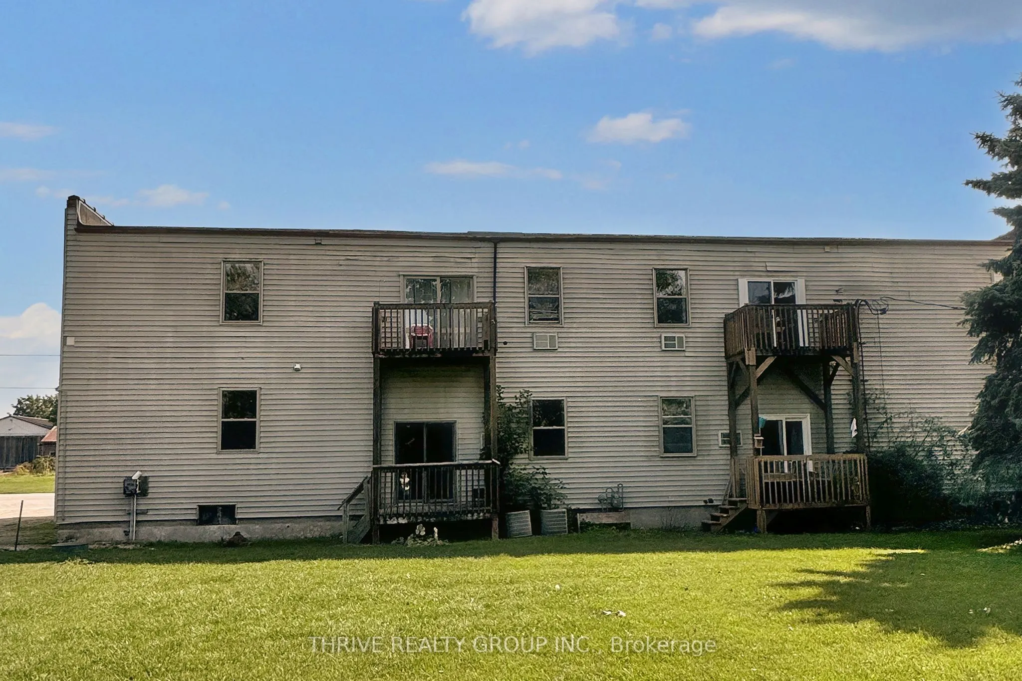 156 Main Street, #4
