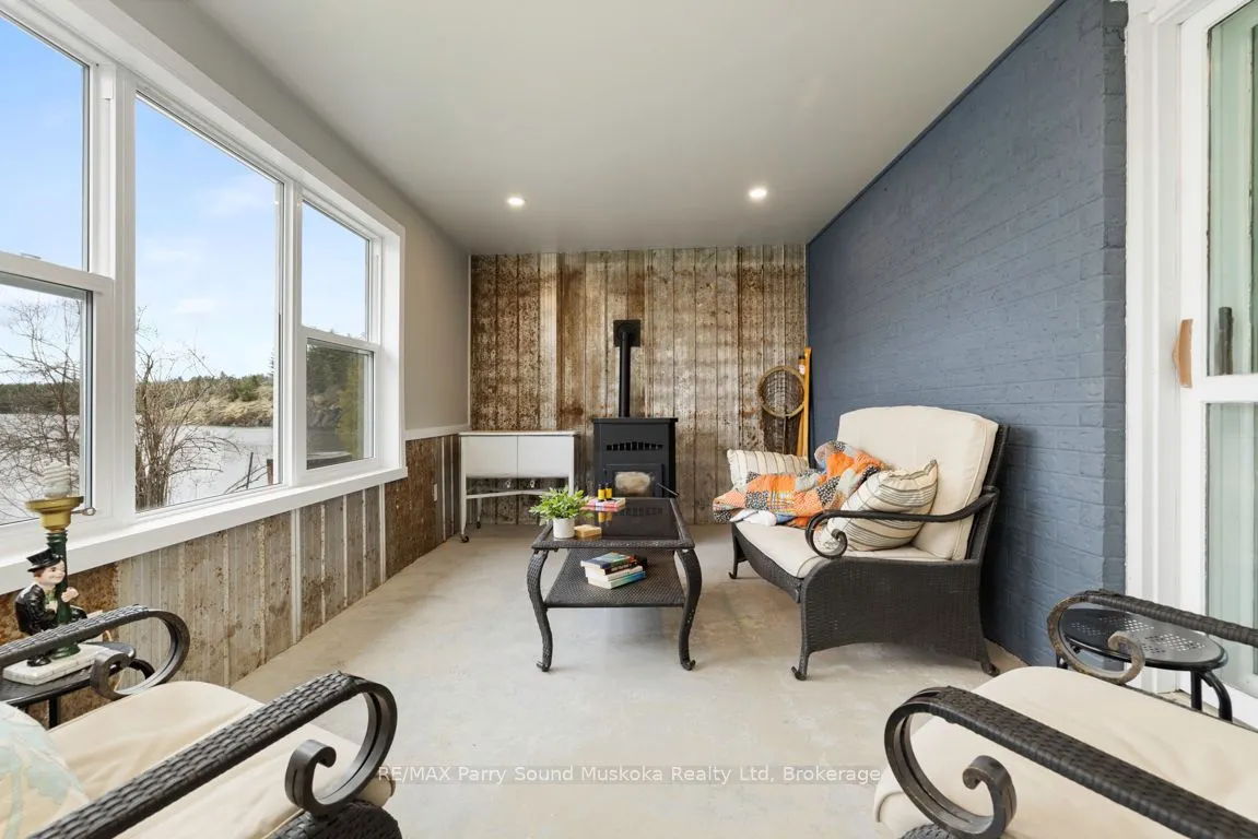 247 Blue Jay Road