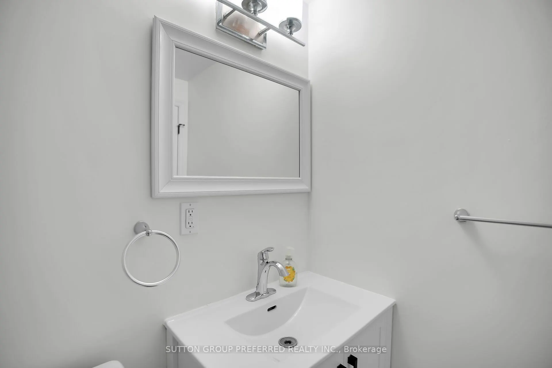 1919 Trafalgar Street, #88