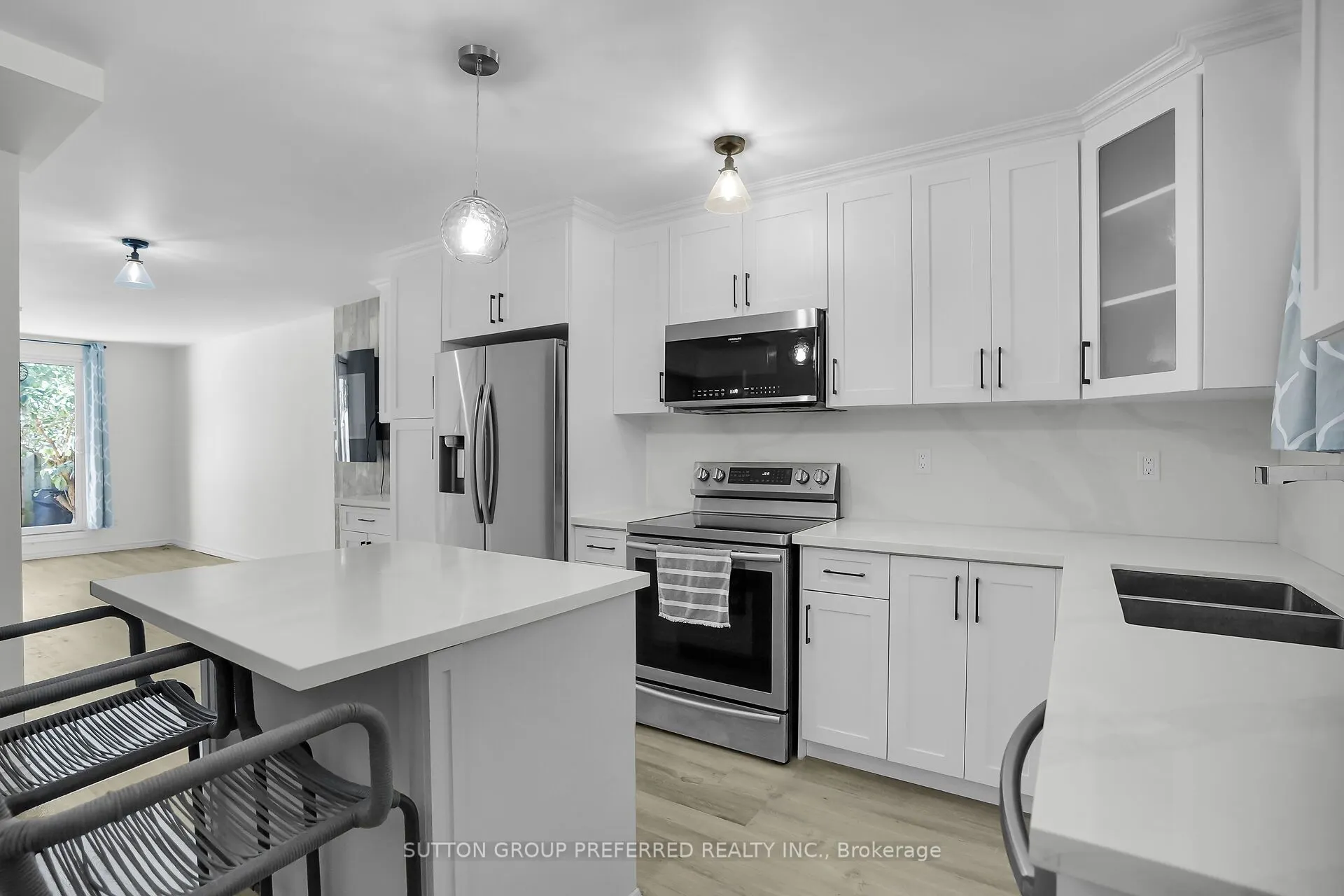 1919 Trafalgar Street, #88