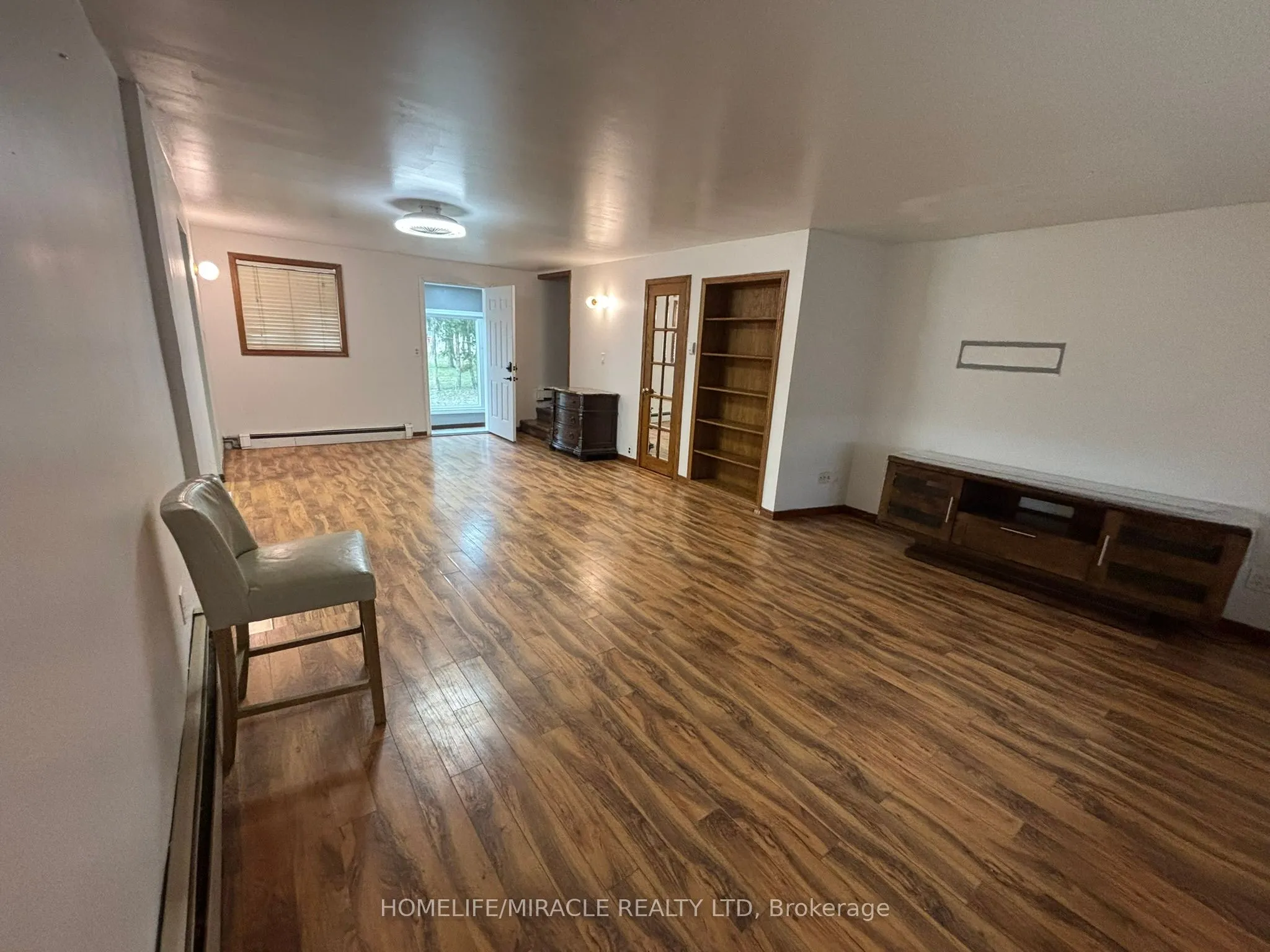 1381 Hwy 8, #5