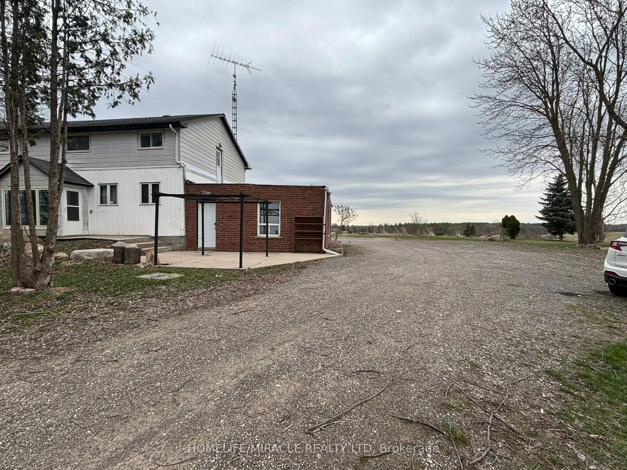 1381 Hwy 8, #5
