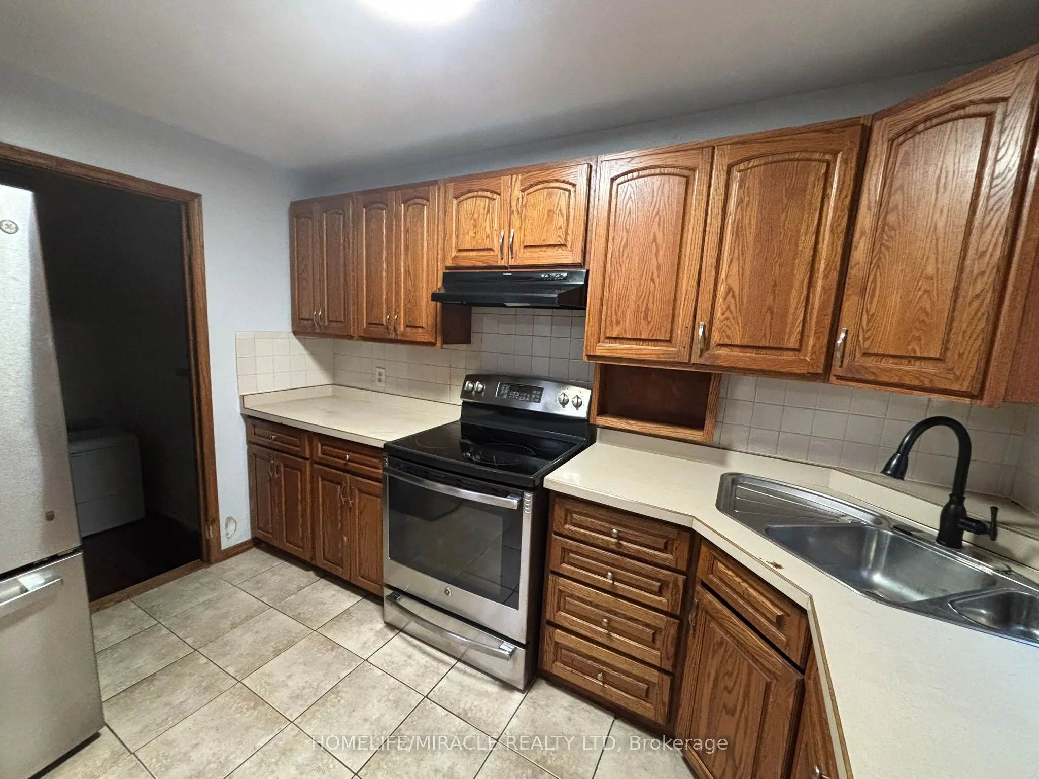 1381 Hwy 8, #5