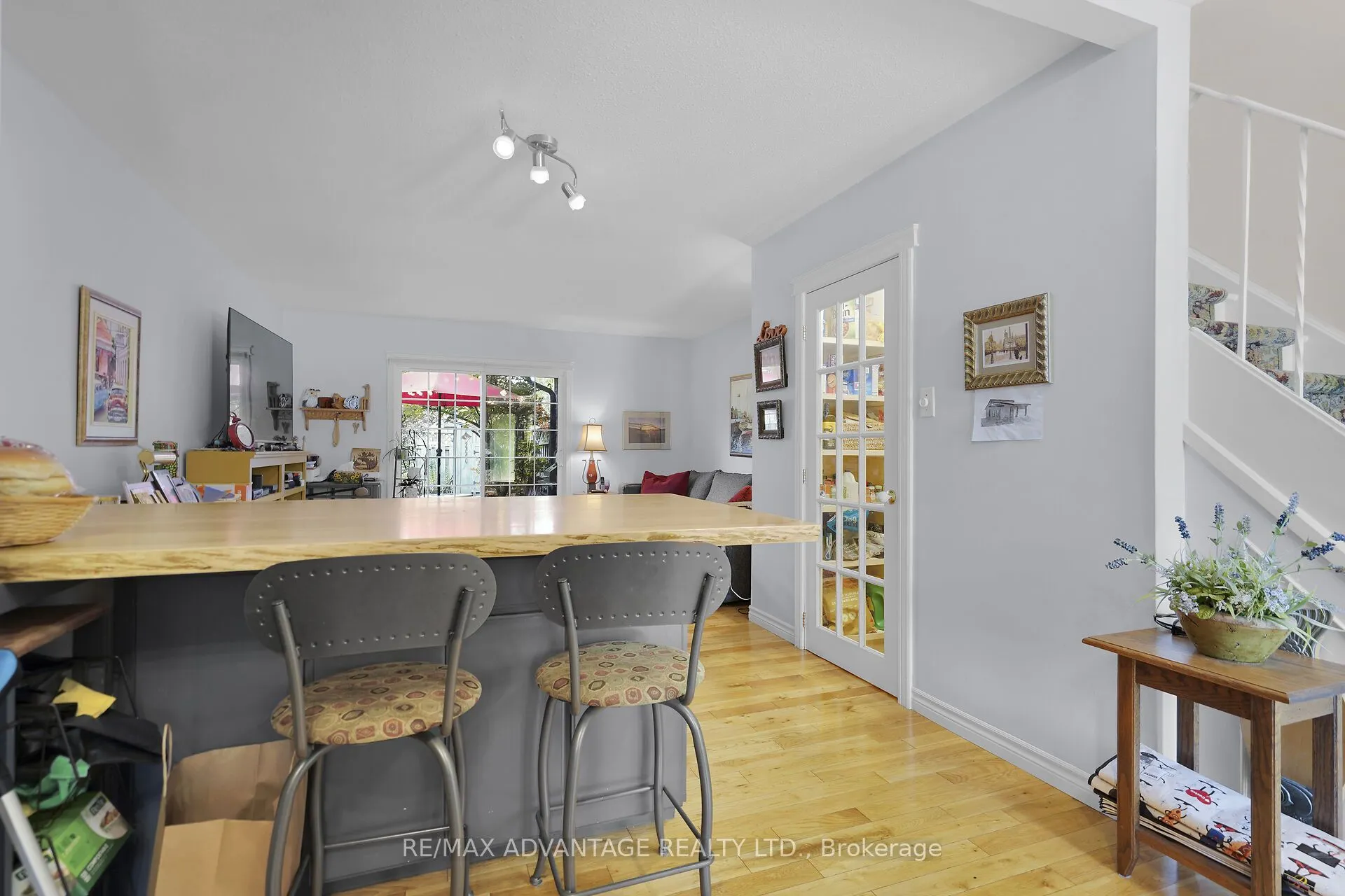 17 Blackacres Boulevard, #2