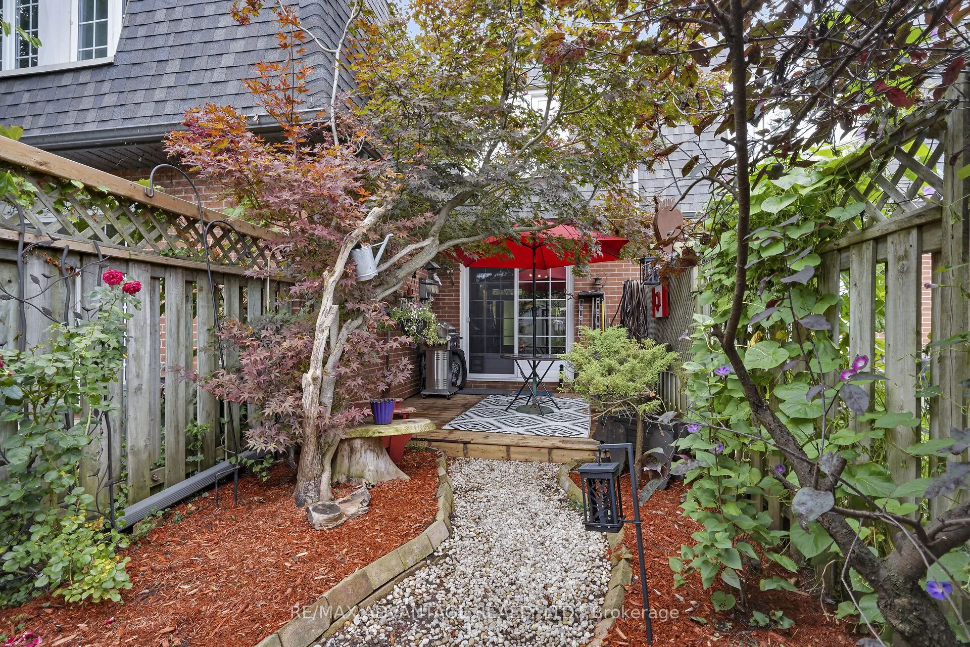 17 Blackacres Boulevard, #2