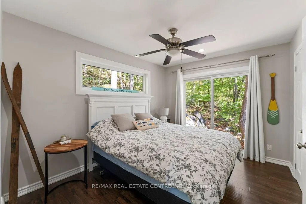 8 15th Avenue