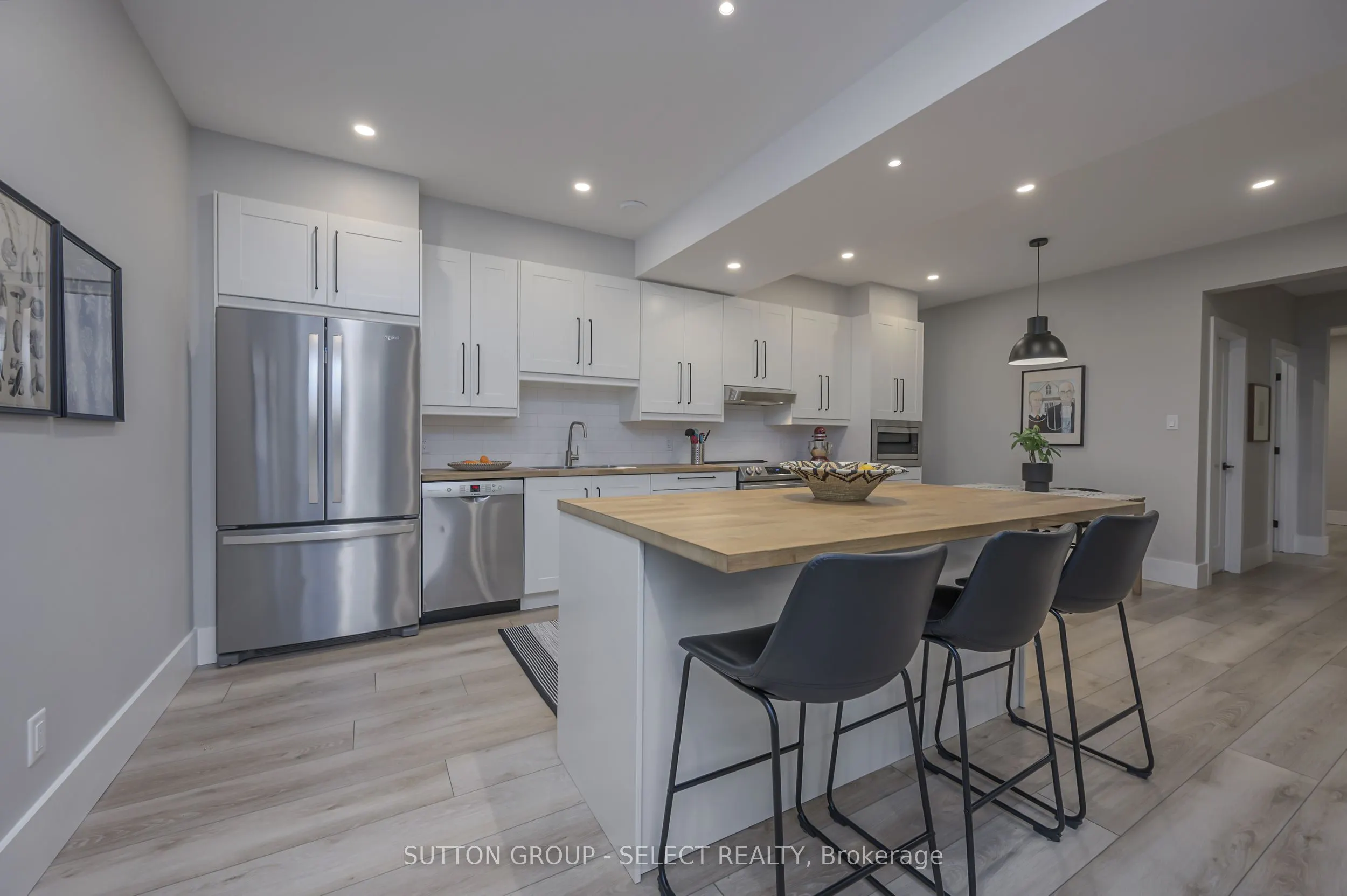 185 Commissioners Road E