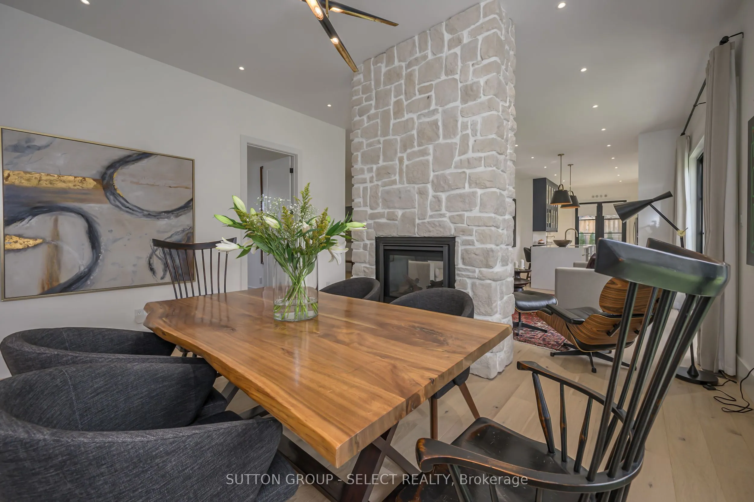 185 Commissioners Road E