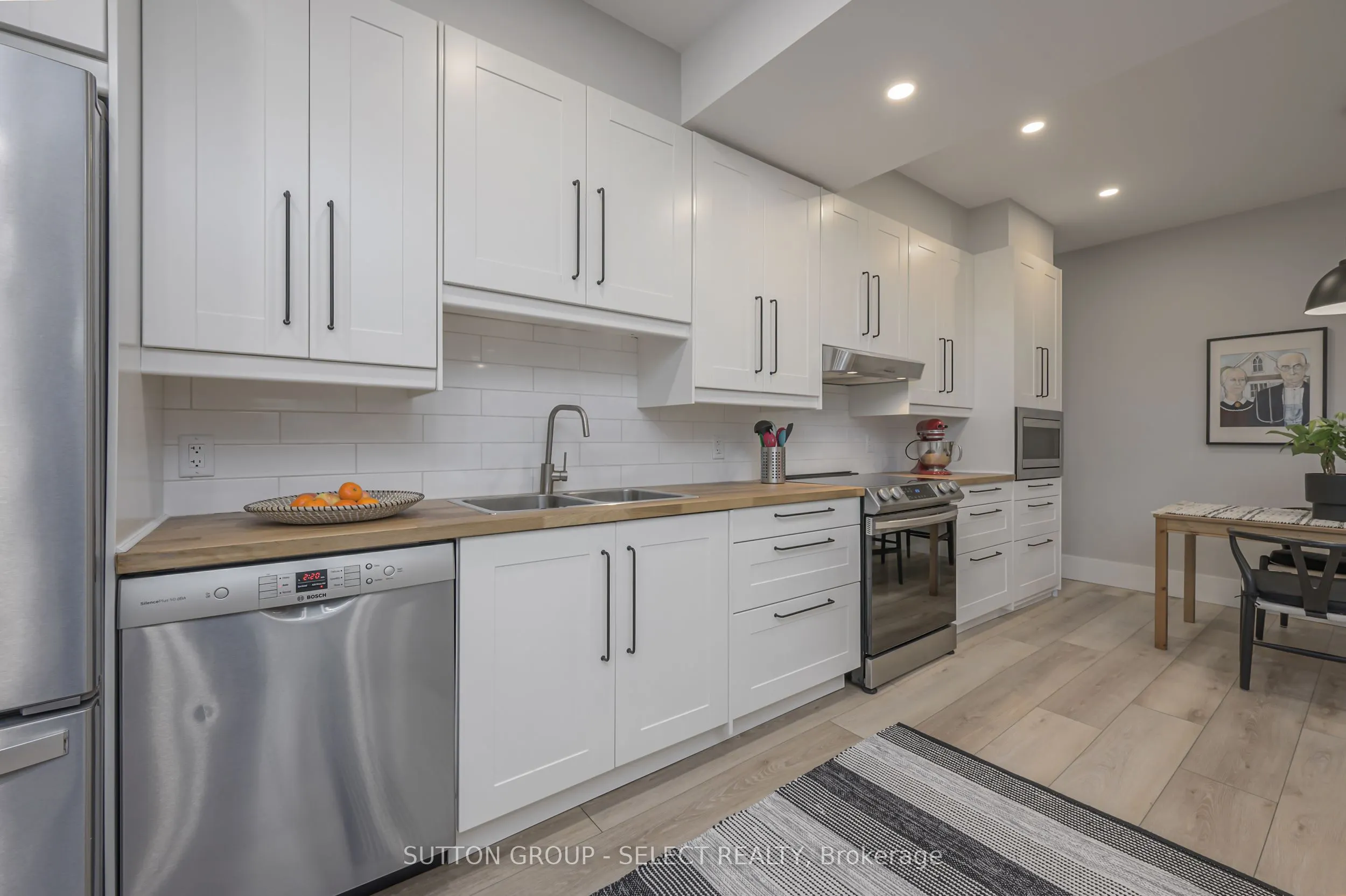 185 Commissioners Road E