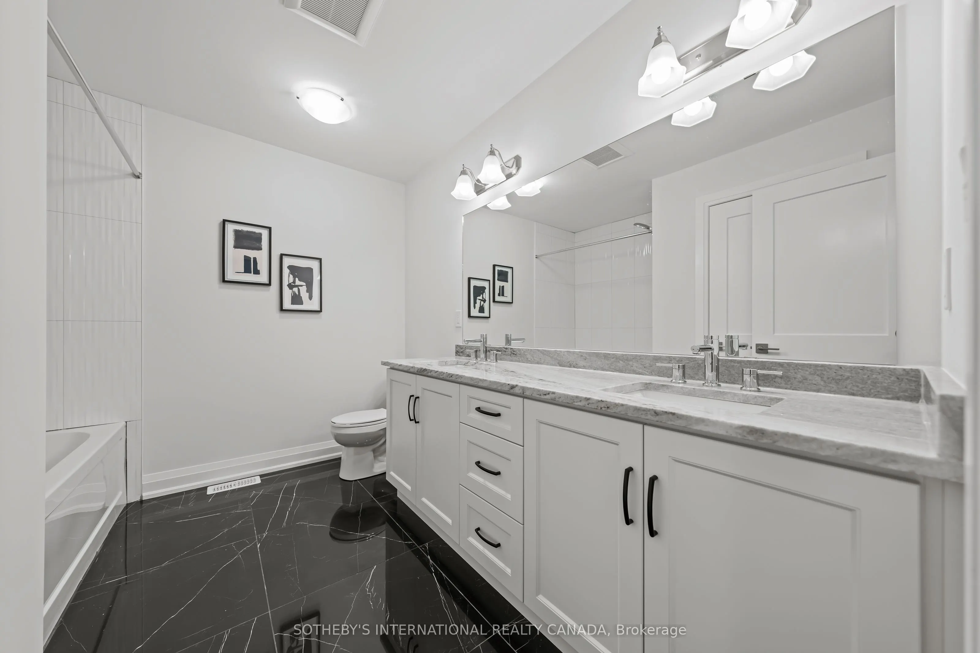 675 Victoria Road N, #23