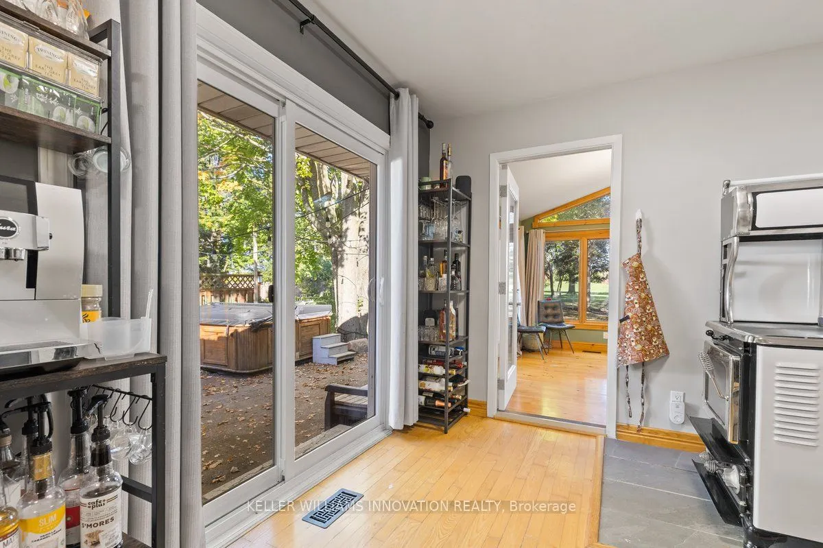 40 Rennie Drive