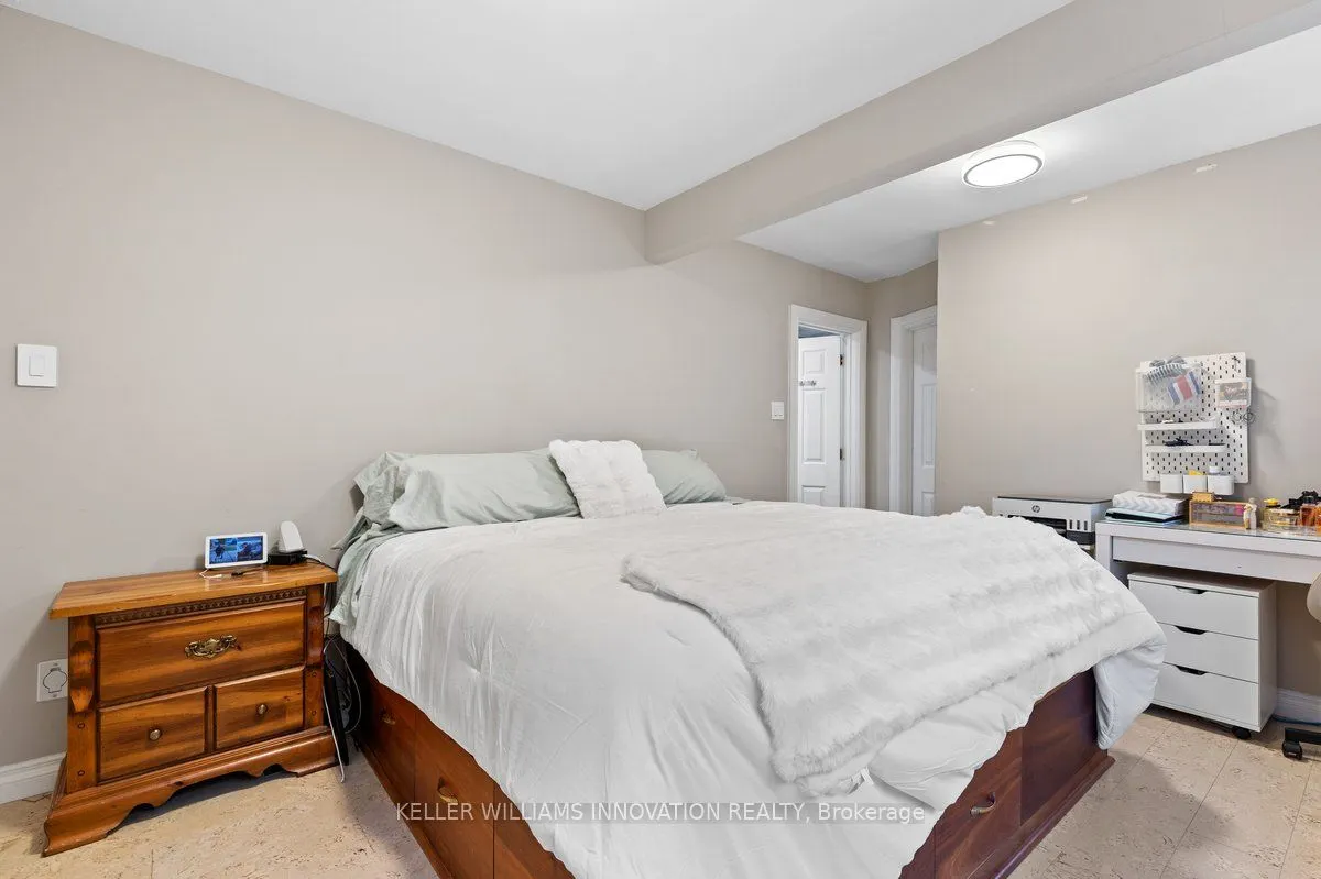 40 Rennie Drive