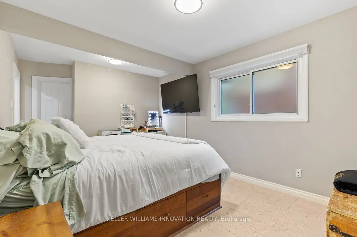 40 Rennie Drive