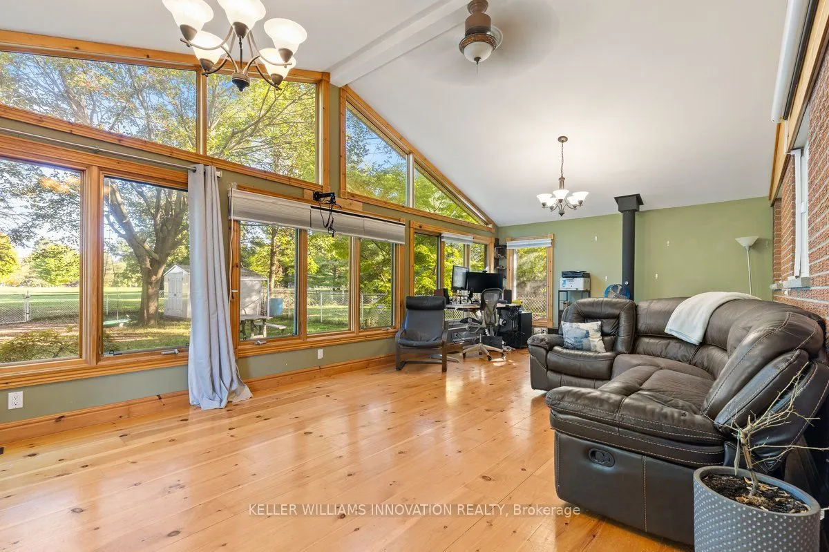 40 Rennie Drive