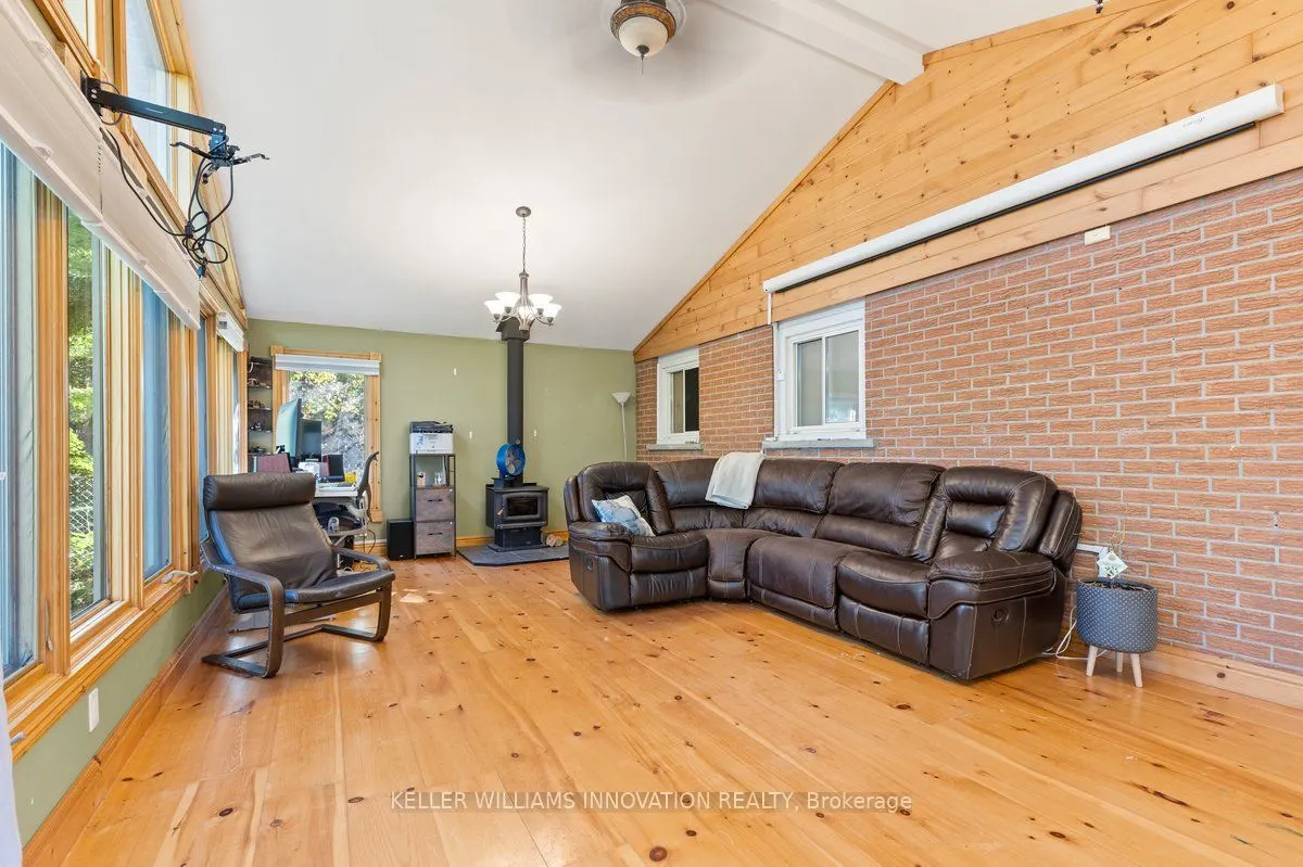40 Rennie Drive