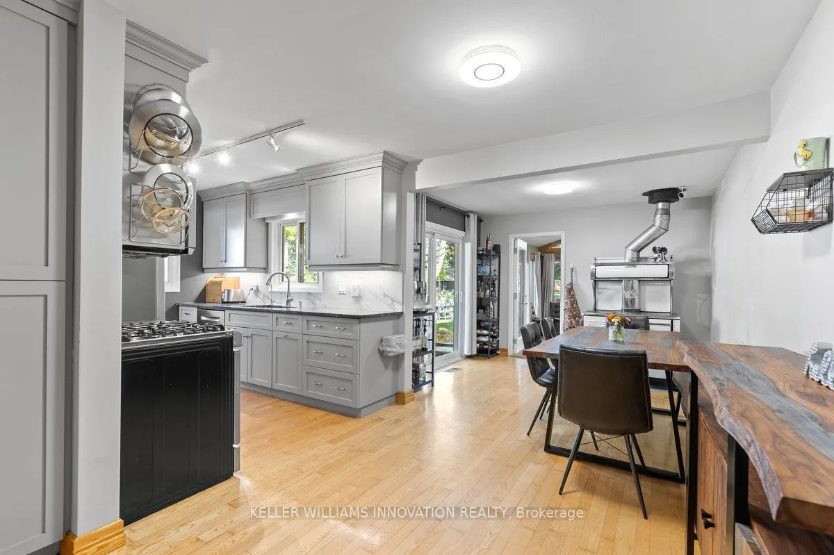 40 Rennie Drive