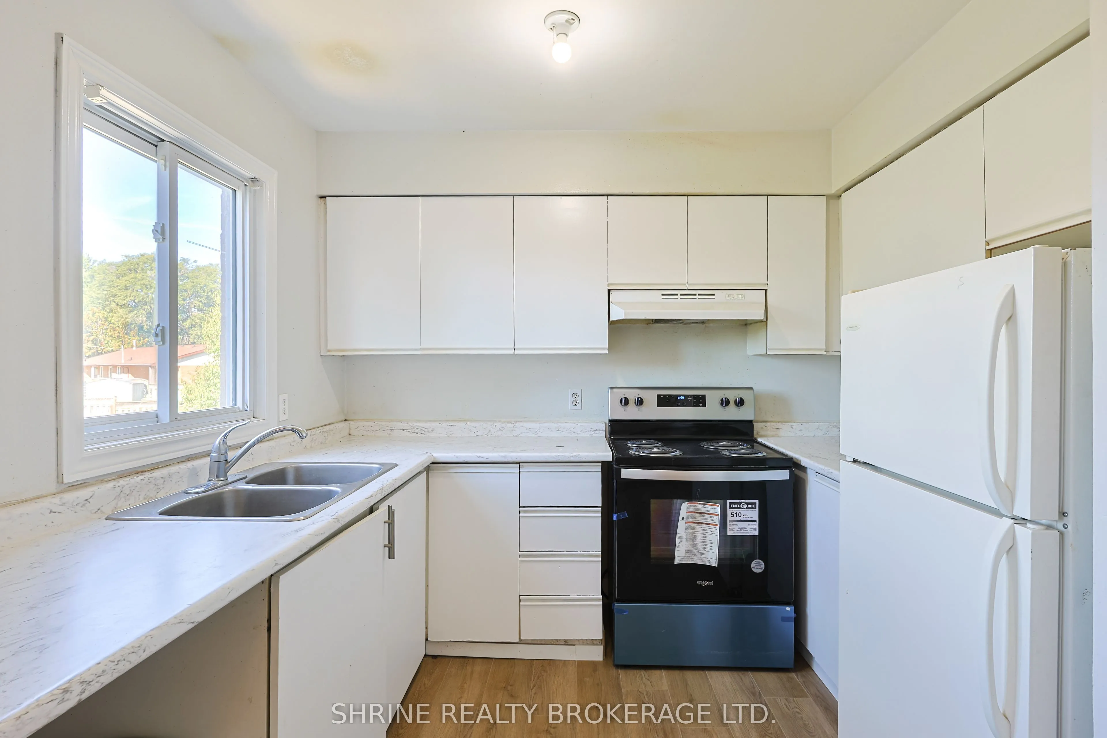 577 THIRD Street, #22
