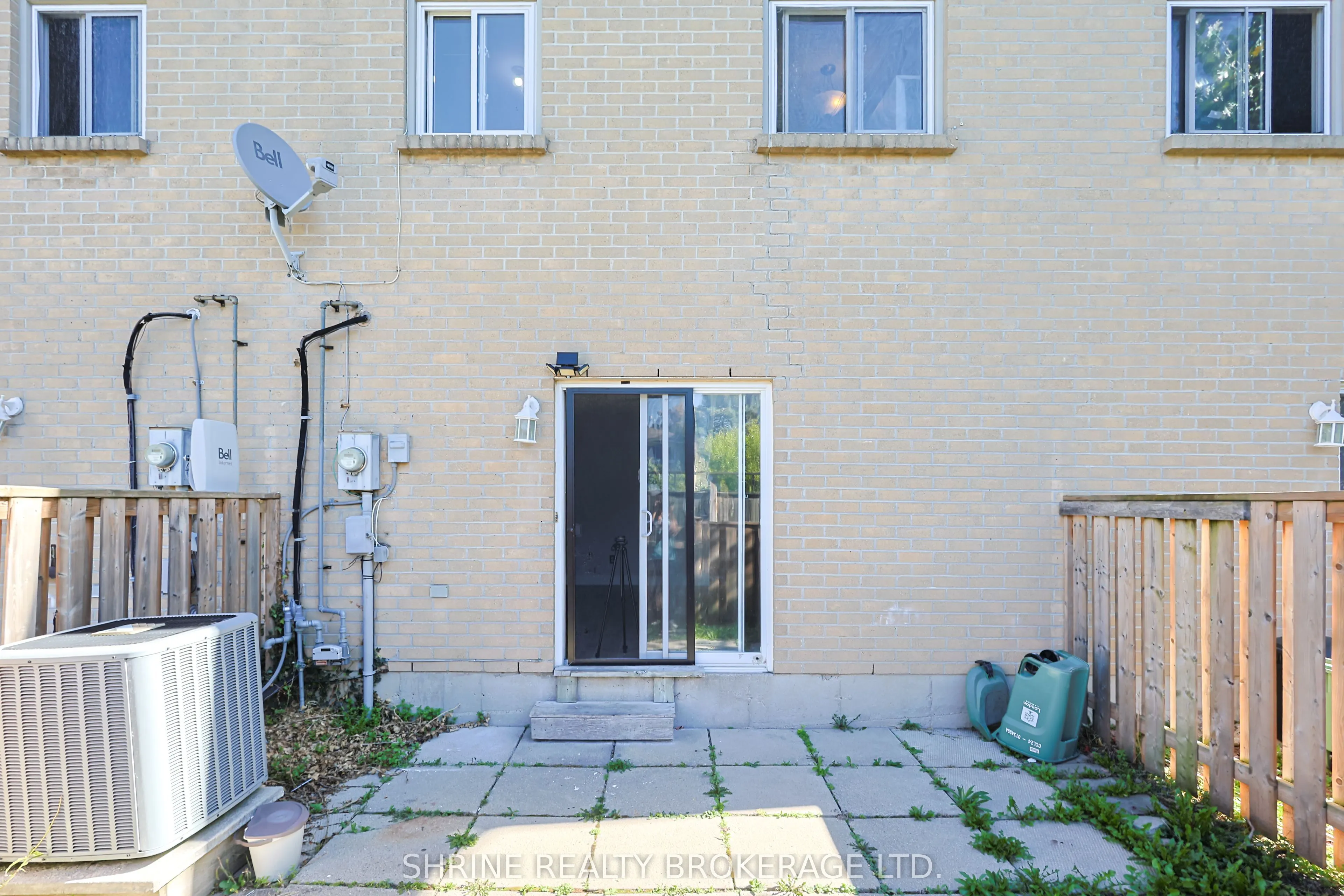 577 THIRD Street, #22