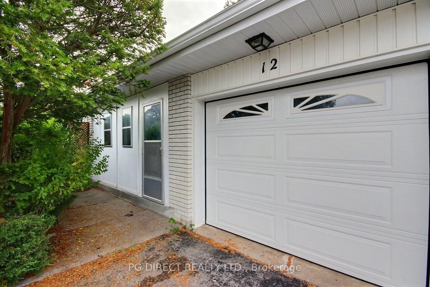 12 Belvedere Road