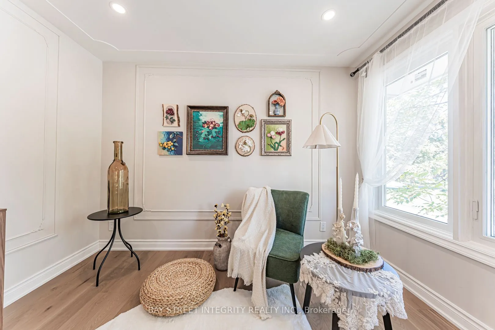 323 Clifton Road