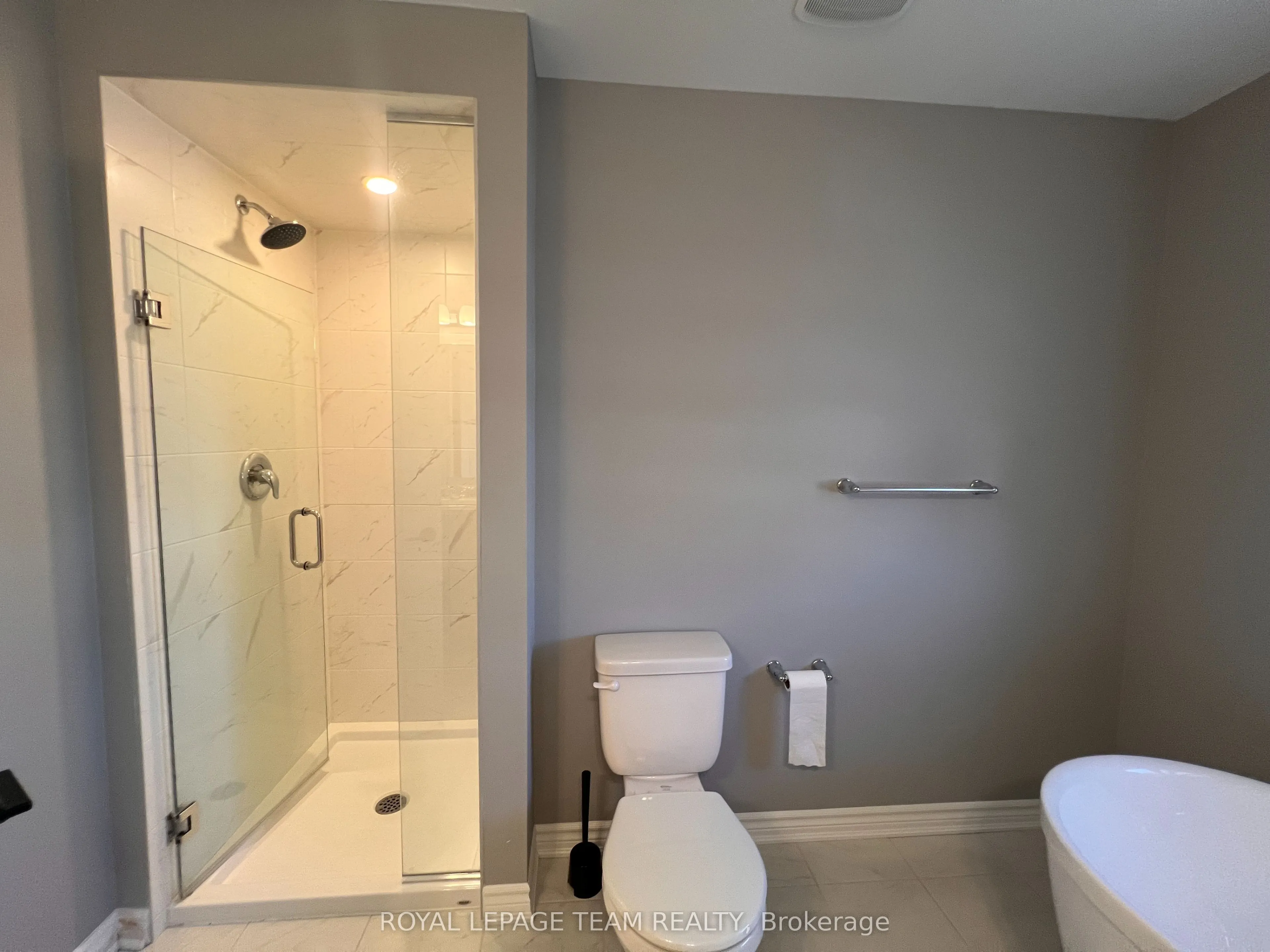 965 Fameflower Street
