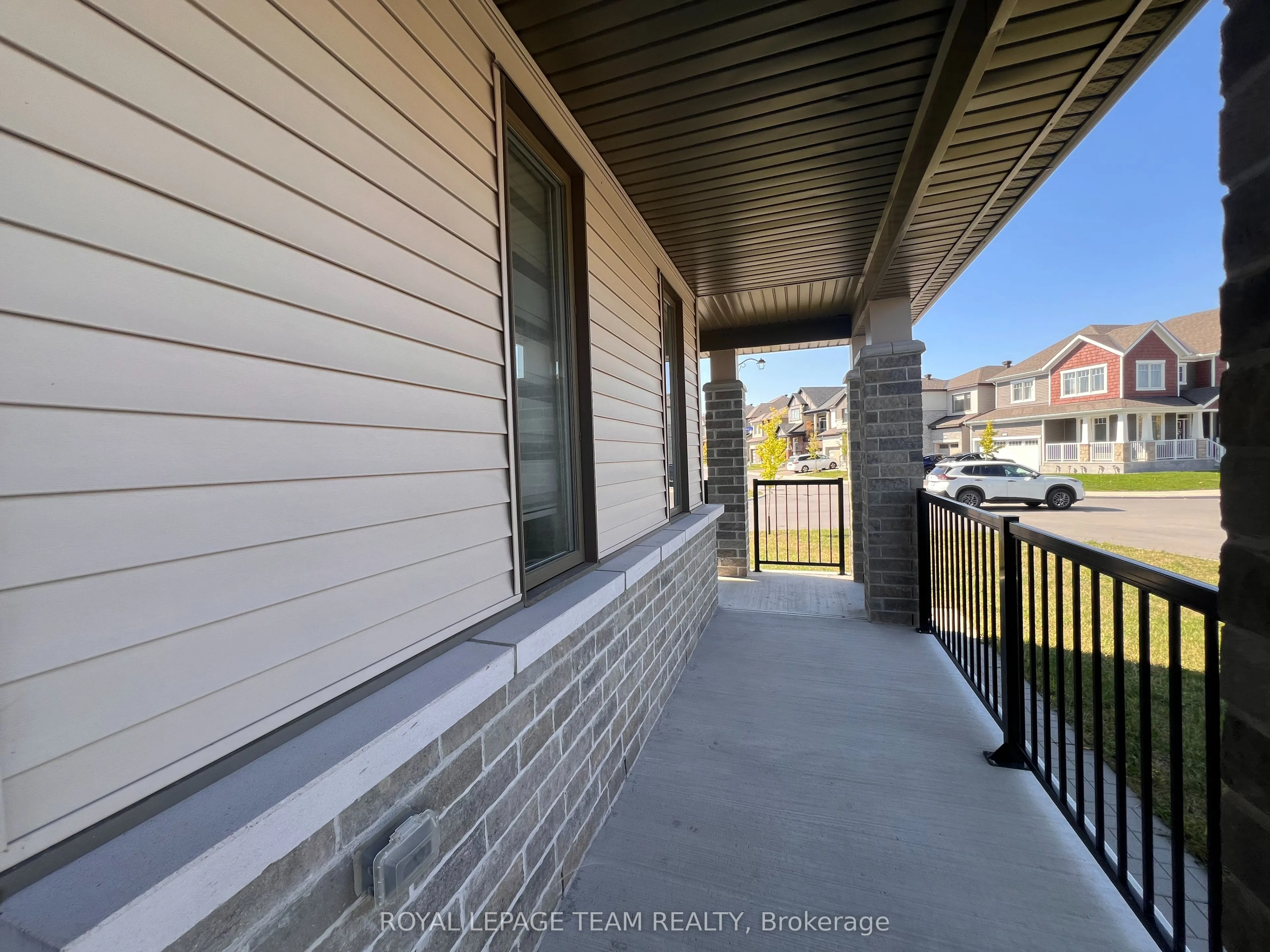 965 Fameflower Street