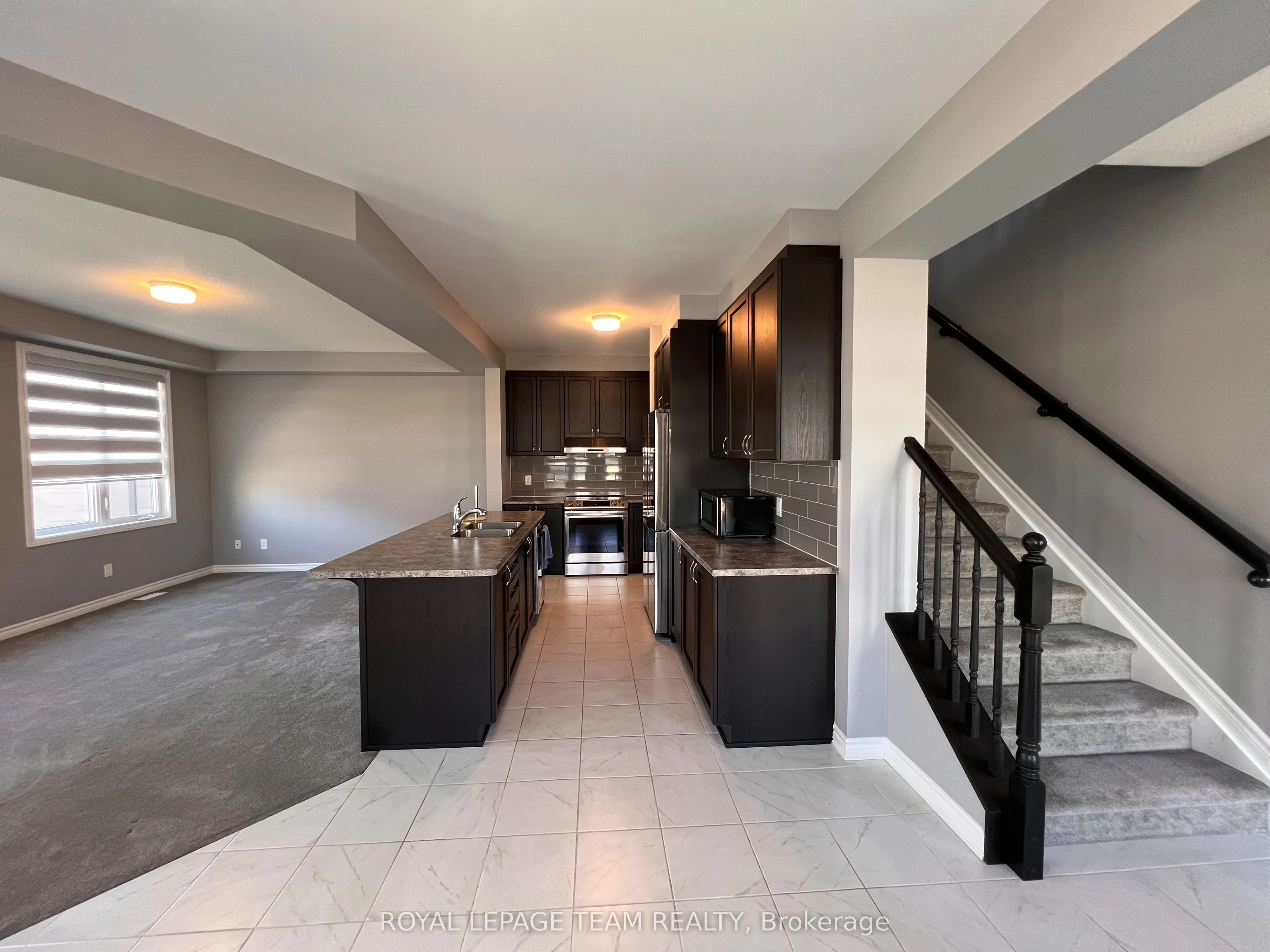 965 Fameflower Street
