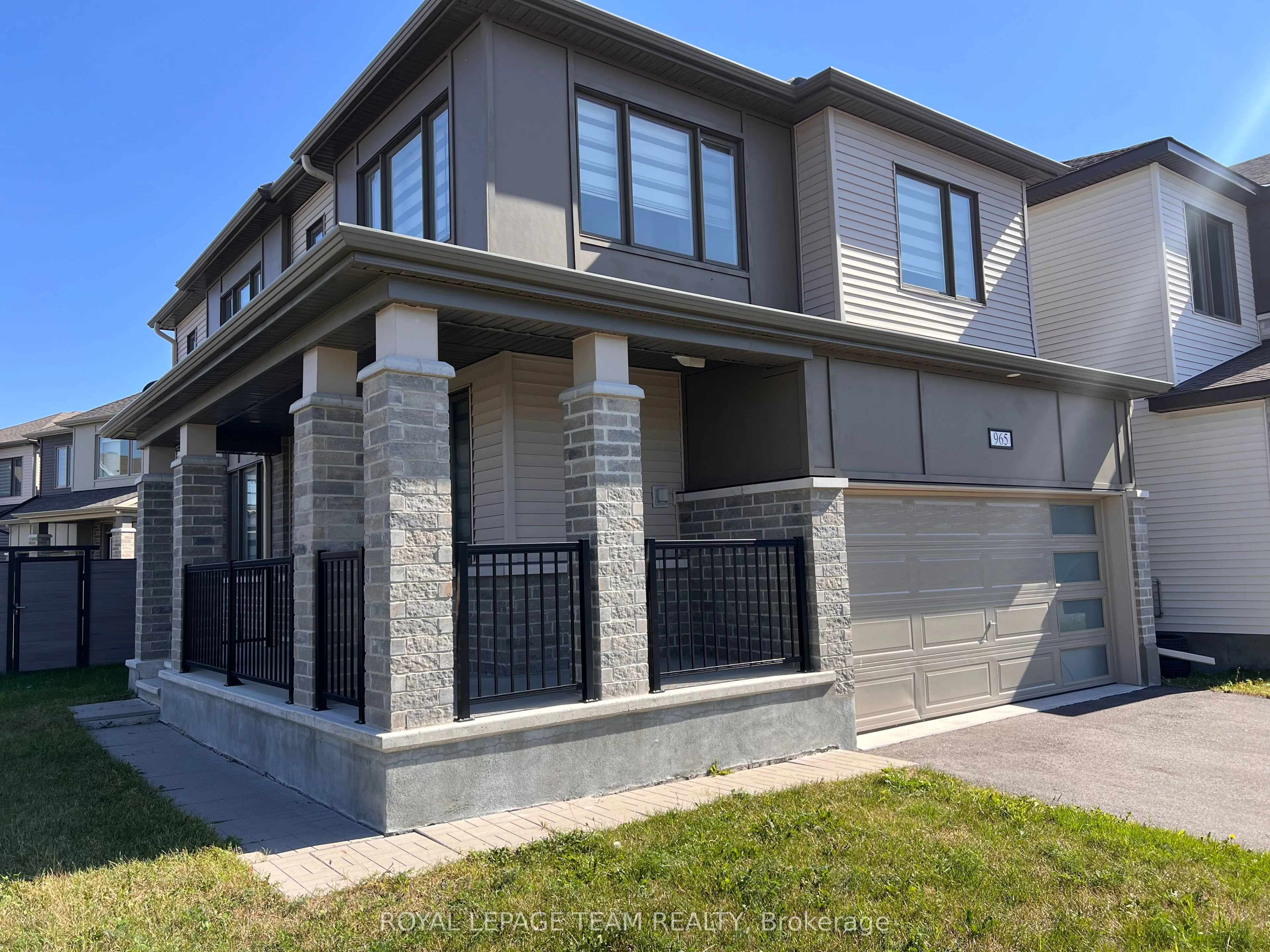965 Fameflower Street