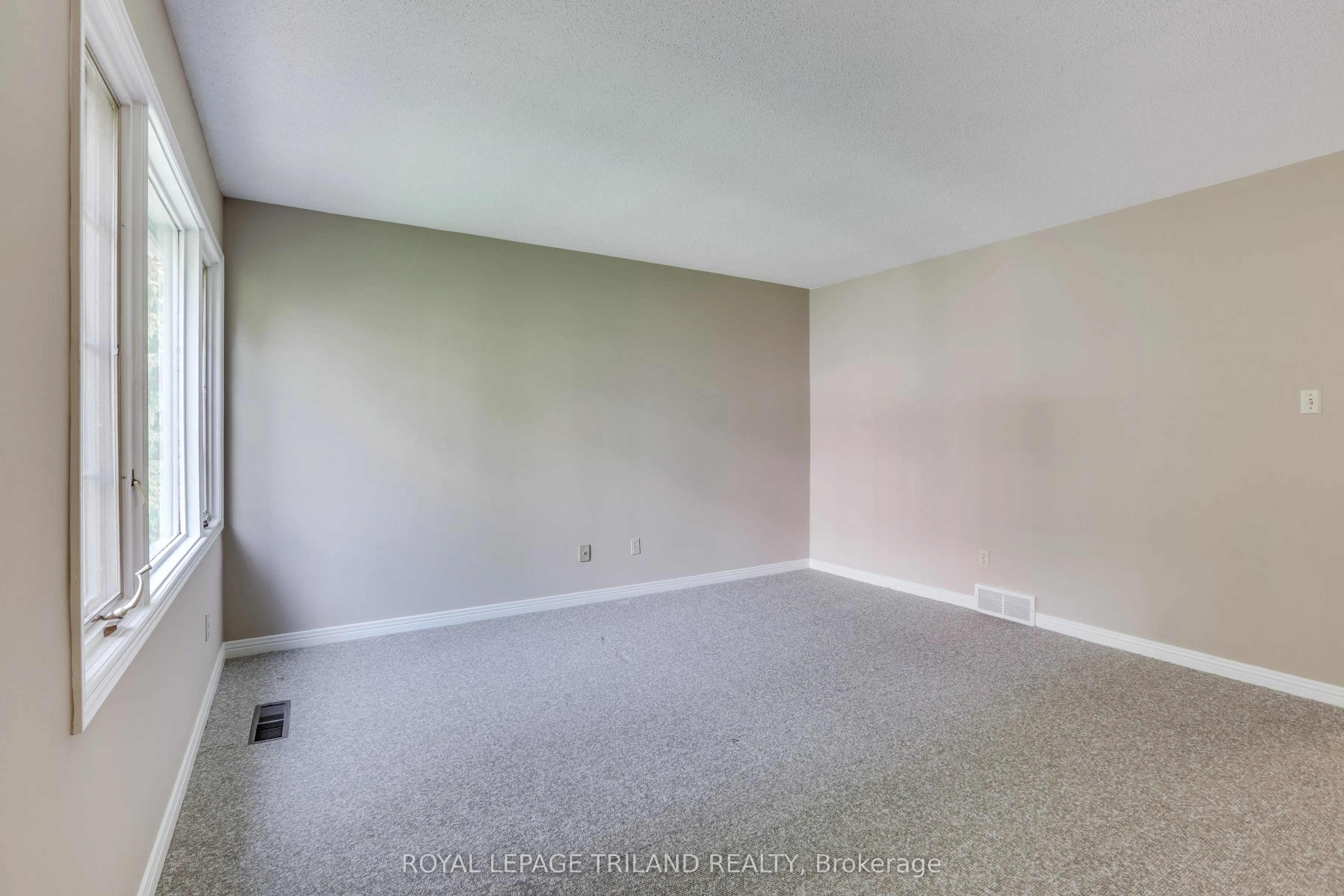 703 WINDERMERE Road, #77