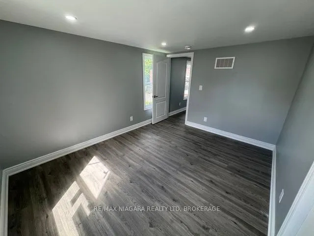 2505 Stevensville Road