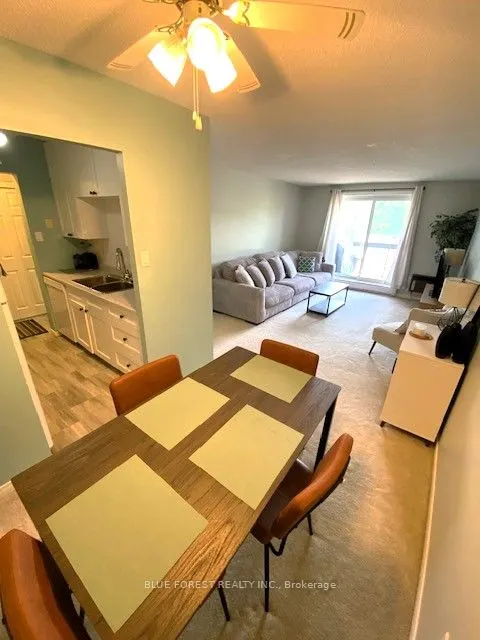 5 Valleyside Drive N, #301