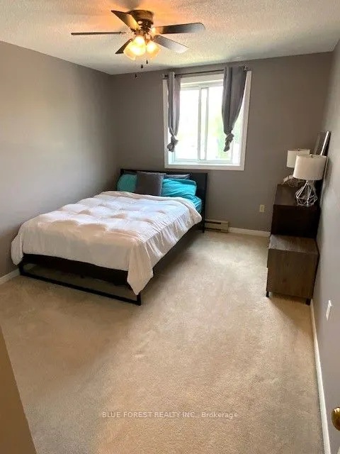5 Valleyside Drive N, #301