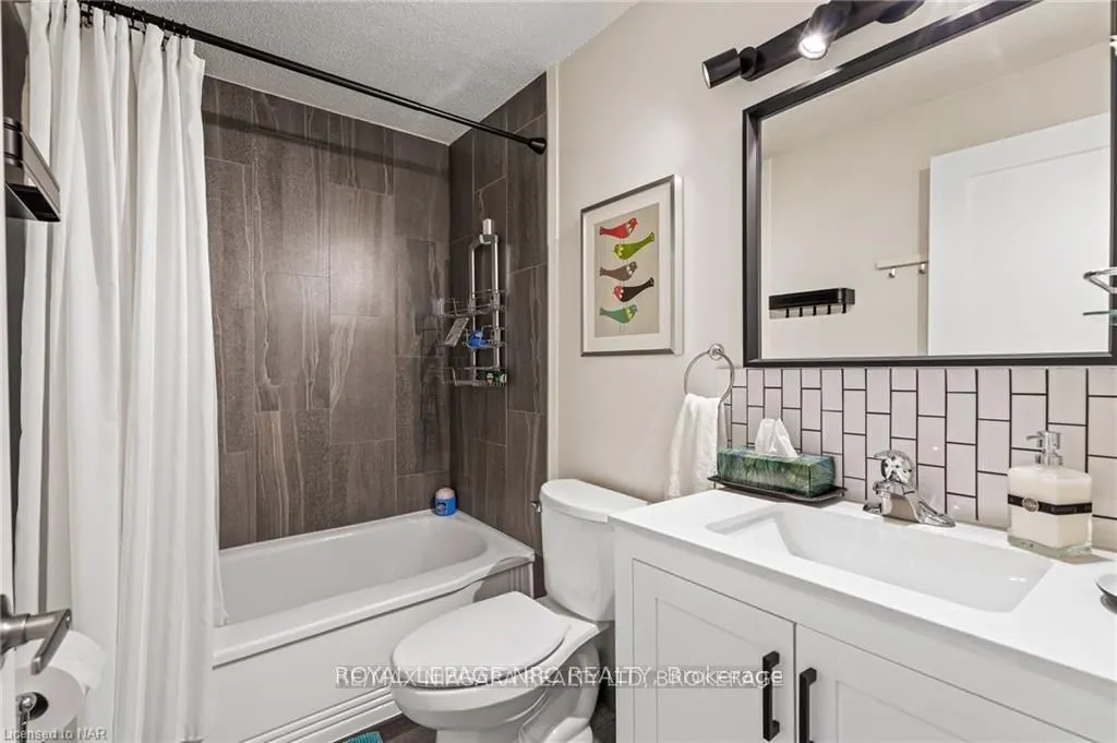 3717 HIBBARD Street, #Main