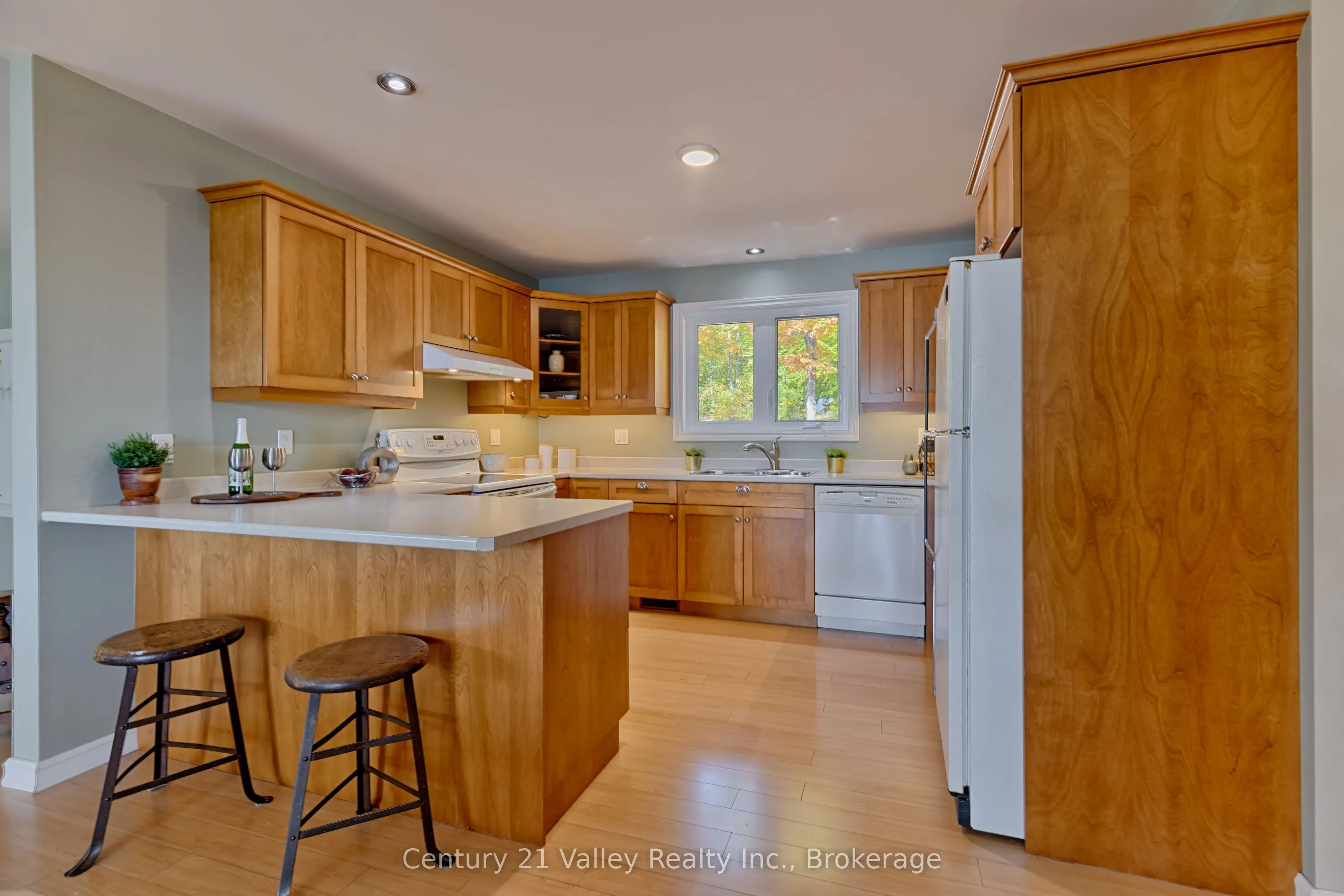 165 Settlers Way