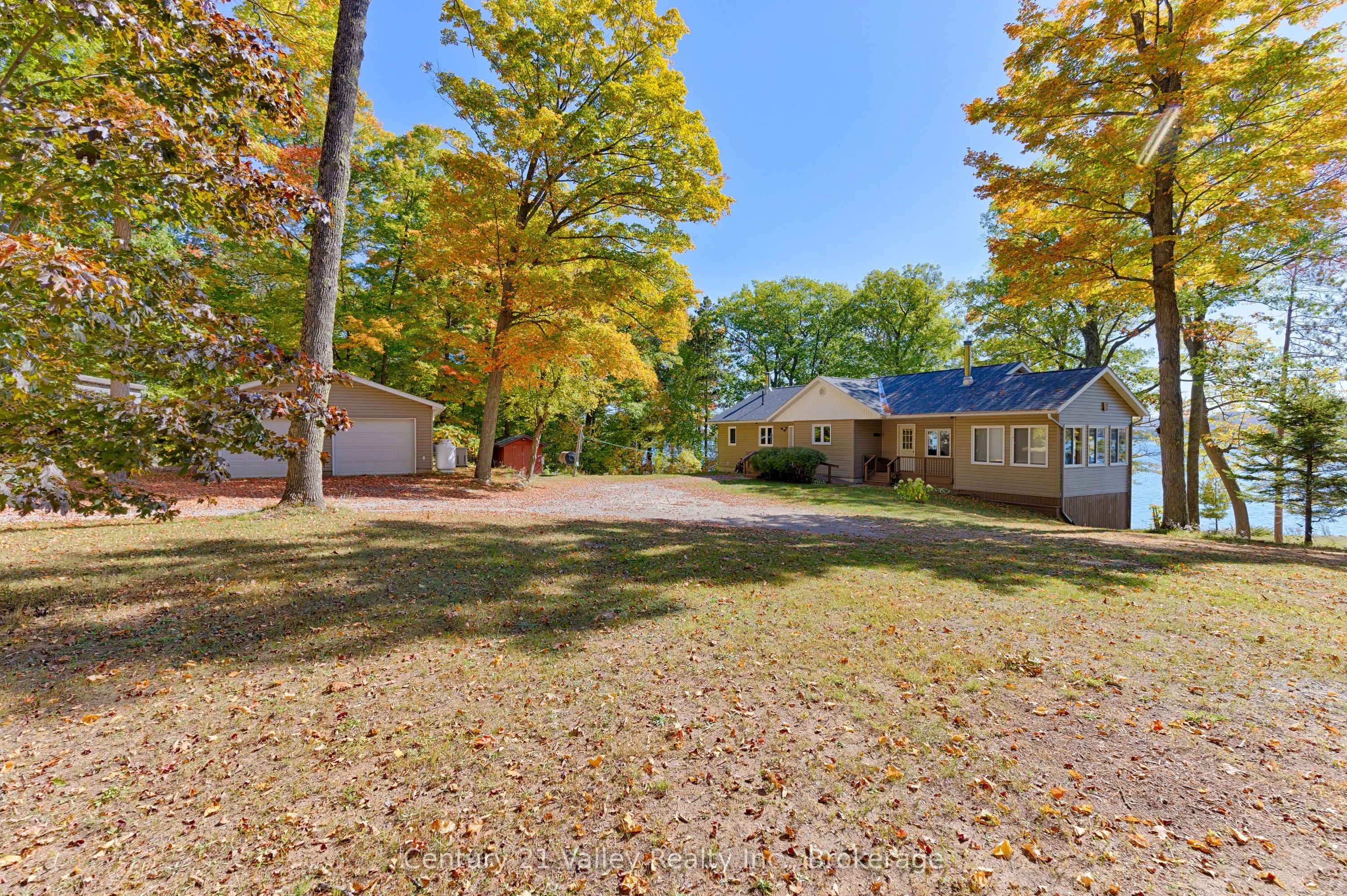 165 Settlers Way