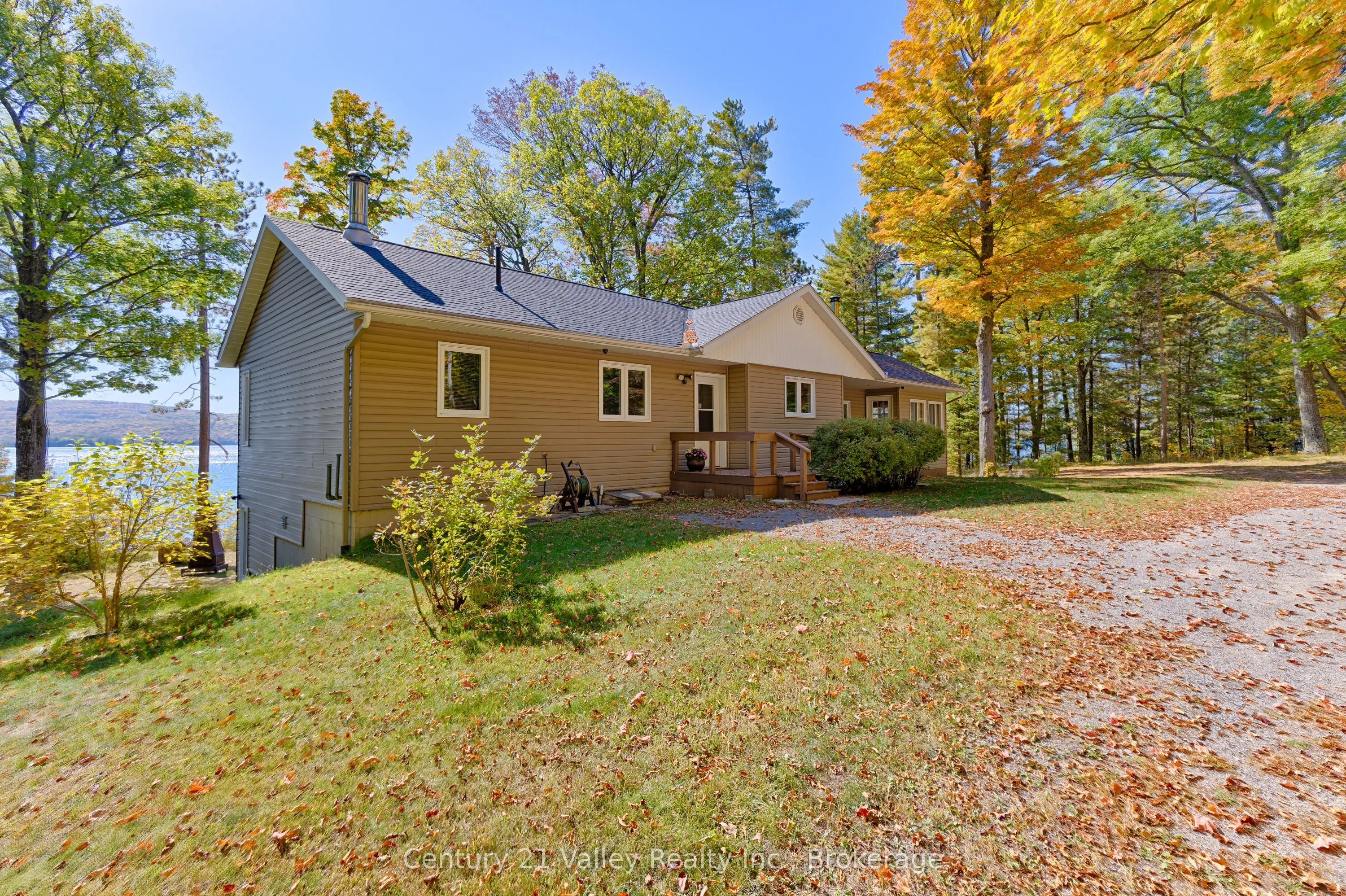 165 Settlers Way
