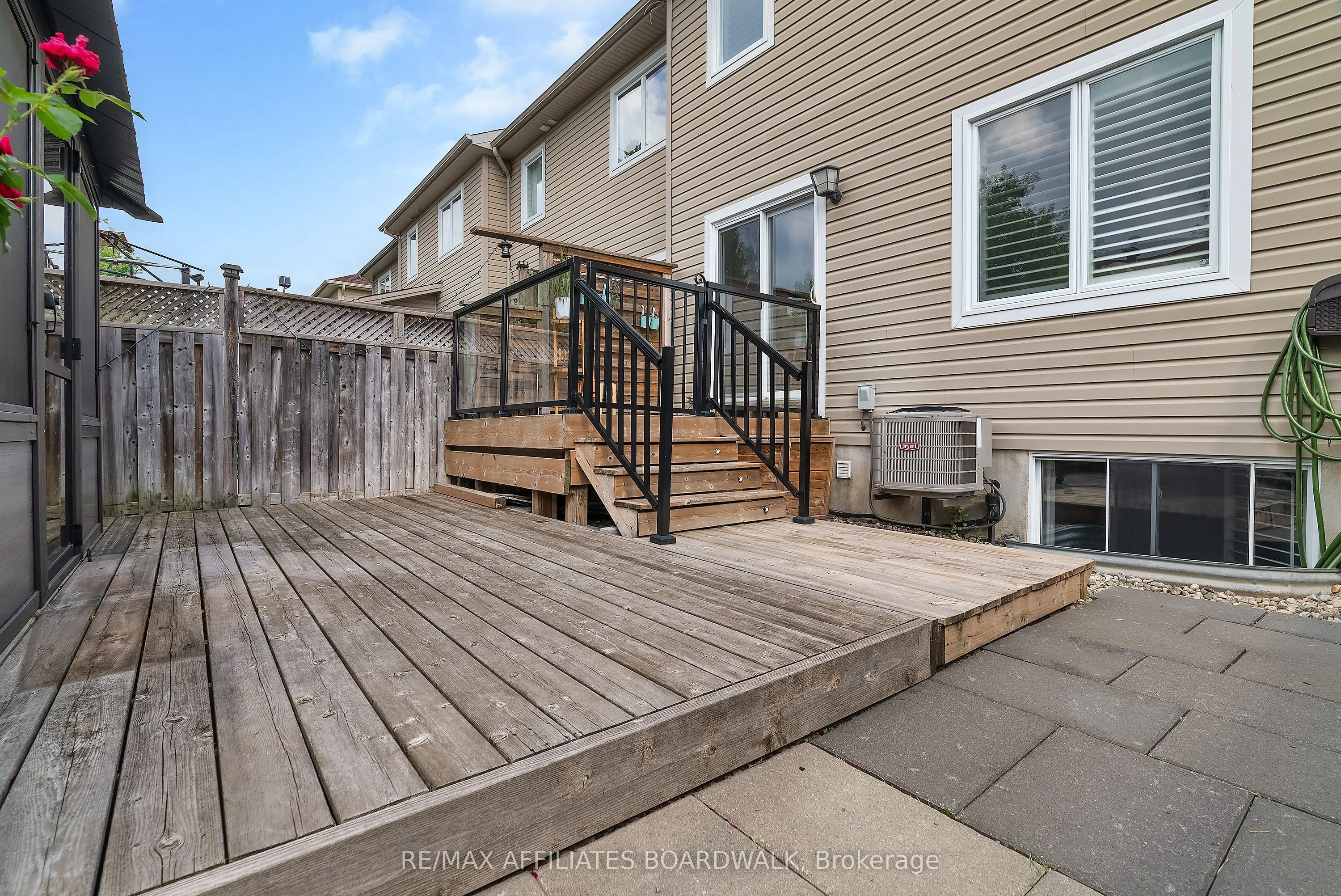 317 Glenbrae Avenue