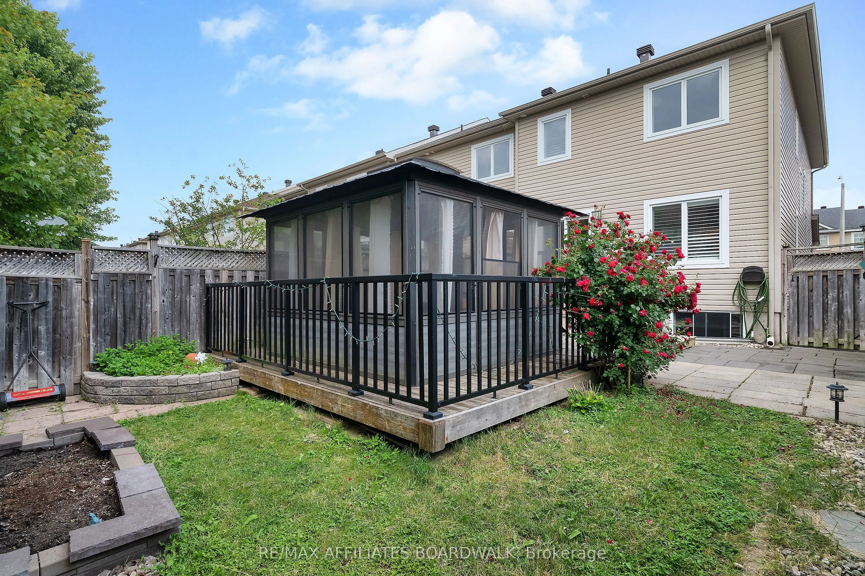 317 Glenbrae Avenue